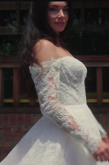 evelyn 1.png