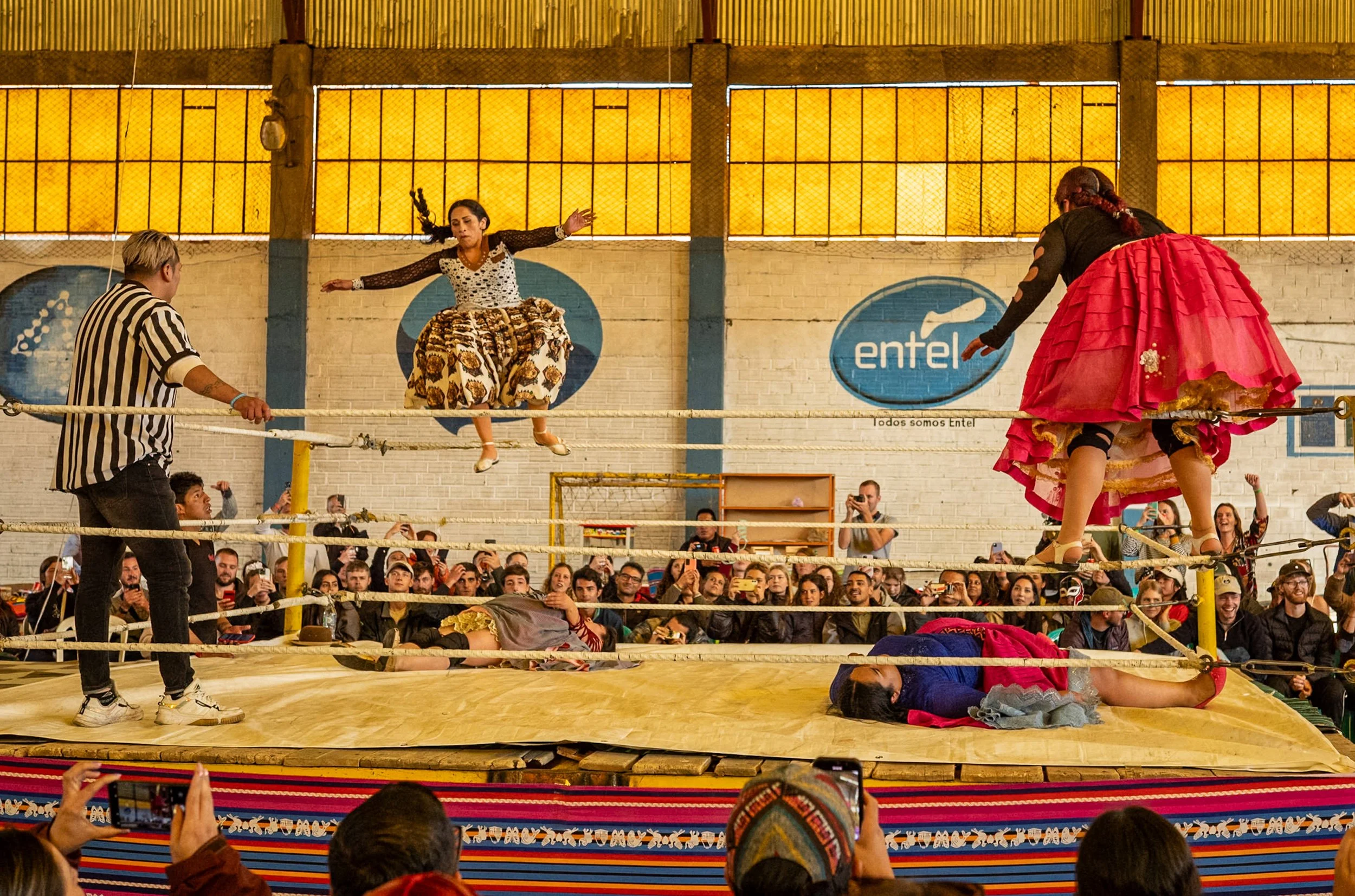 Cholitas Luchadoras in La Paz 7