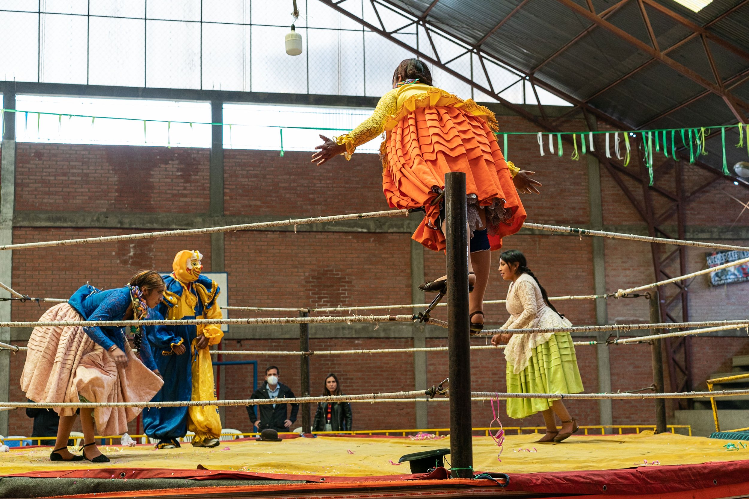 Cholitas Luchadoras in La Paz 1