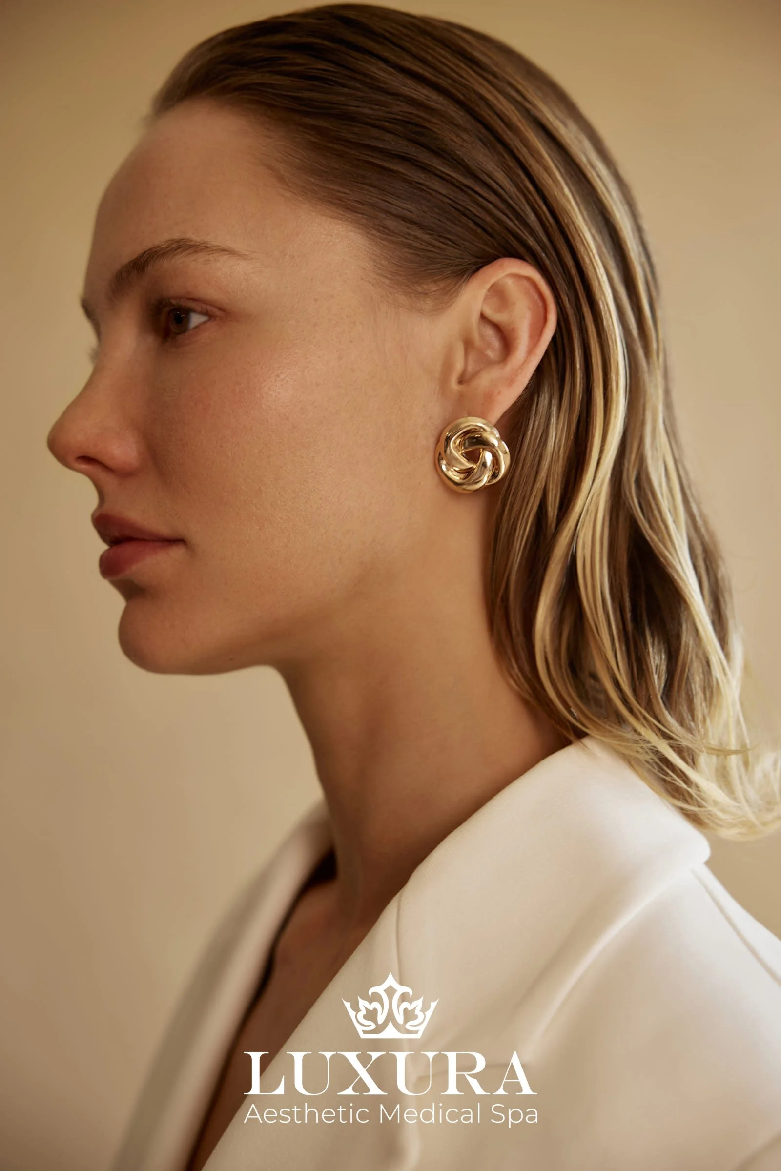 LUXURA