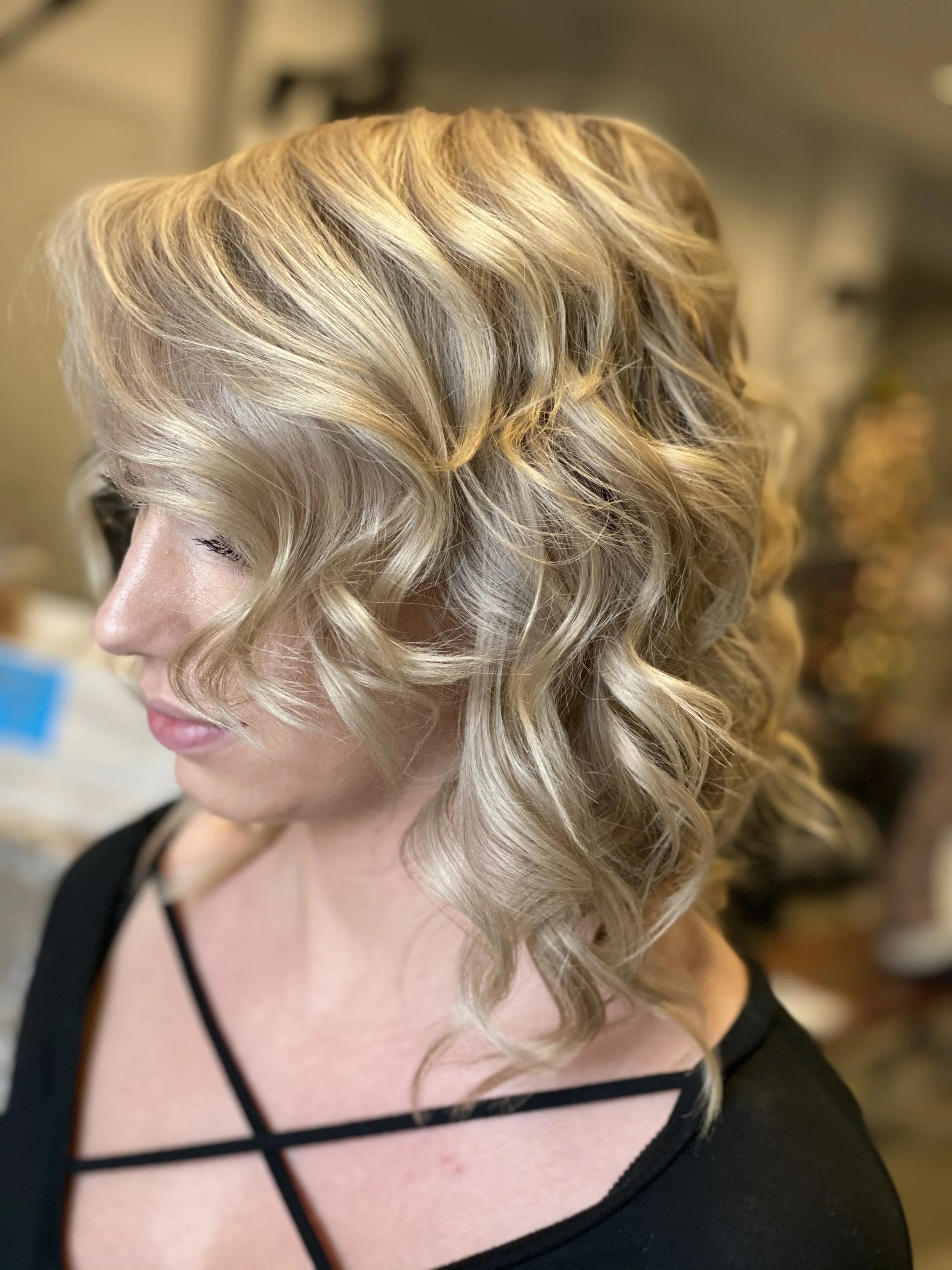 TraElle Salon Exclusive
