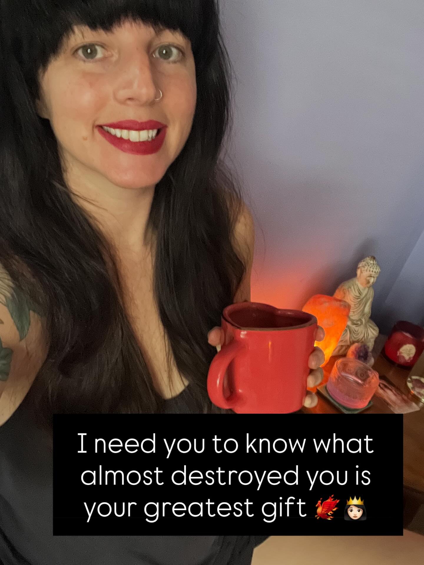 I need you to know this is not the end 🌹🔥

All that happened in the snake year, &amp; the last few years has all been for a reason 🐍 

All the loss &amp; pain 🖤

Even if you&rsquo;ve heard this a million times, I need you to really get it 

I hea