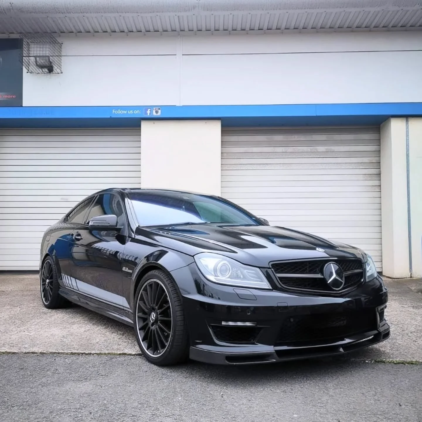 Still one of the best sounding engines made. The AMG 6.2V8 is a gem
.
Even better when running a PE tune taking them to 500bhp 
.
Get in touch for Remaps, Packages, Performance Upgrades for your vehicle 
.
💻 - Website &amp; YouTube link in Bio
📧 - 