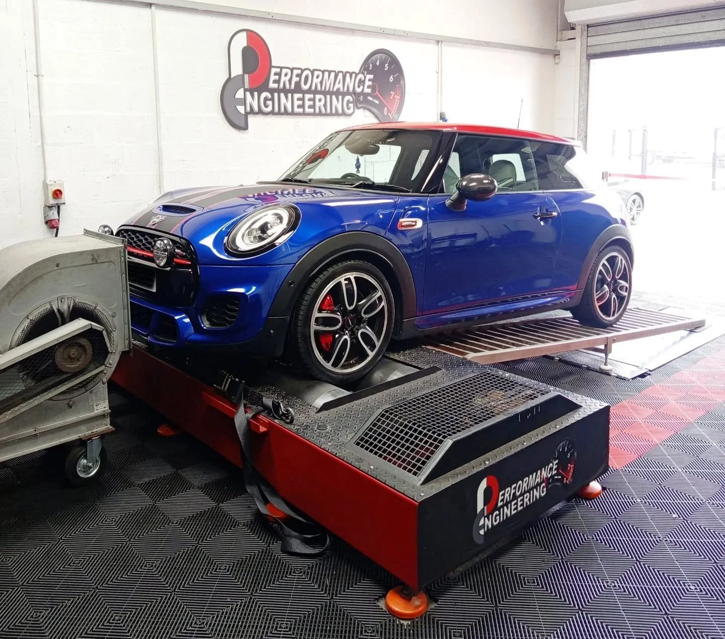 2019 Mini Cooper S JCW in for a PE Stage 1 Engine Remap 
.
A lot more lively now with an extra 60bhp, great reliable figures on the dyno 
.
Dyno Stock - 212bhp &amp; 305nm
PE Stage 1 - 272bhp &amp; 407nm
.
Delta gains of 60bhp &amp; 107nm with 99ron 