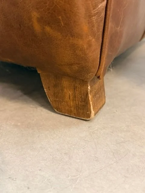 Tracy King chair leg.jpeg