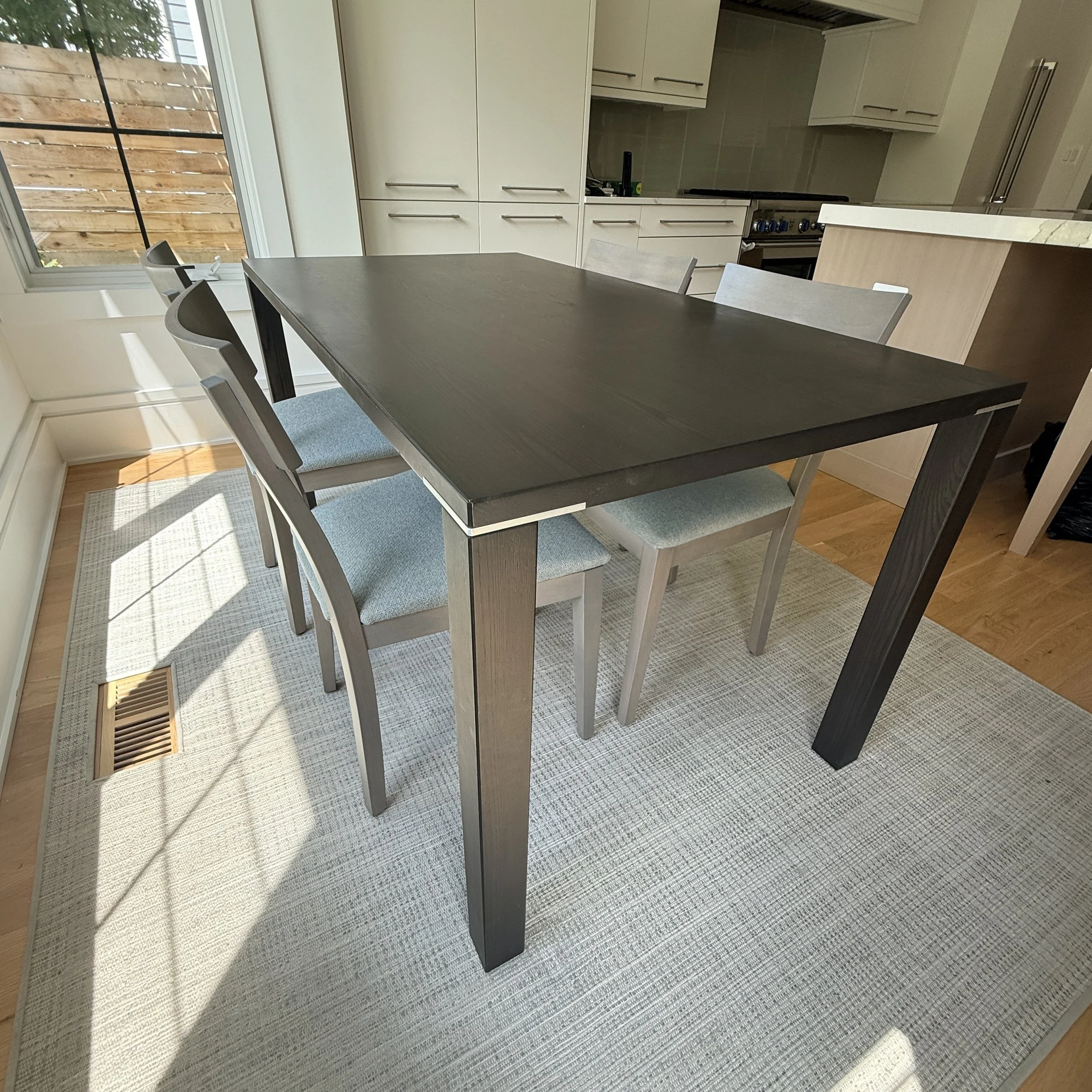 Room and Board Table & 4 Chair Set