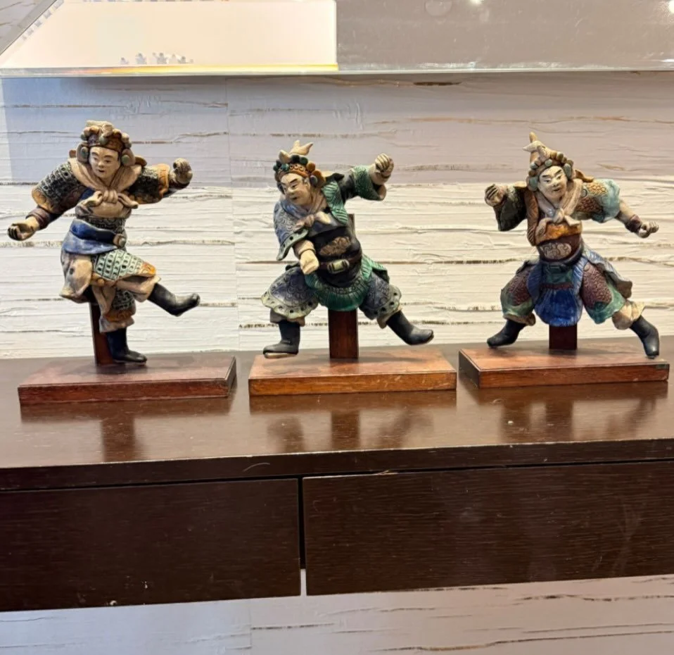 Strike a Pose
.
.
.
.
.
#chineserooftiles
#chineserooftilefigure
#chineseceramics
#antiquefigurines