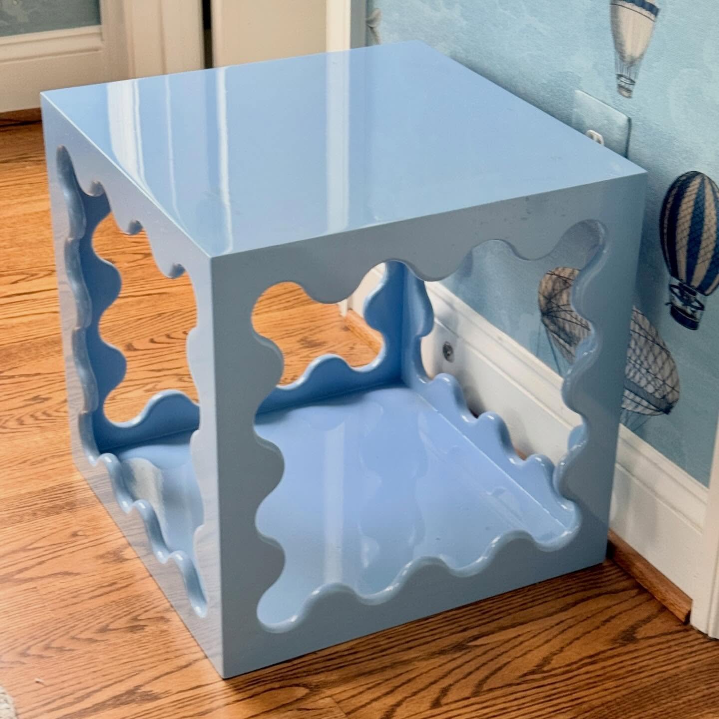 Ripple
.
.
.
.
.
@jonathanadler
#jonathanadler
#lacqueredfurniture 
#lacqueredtable