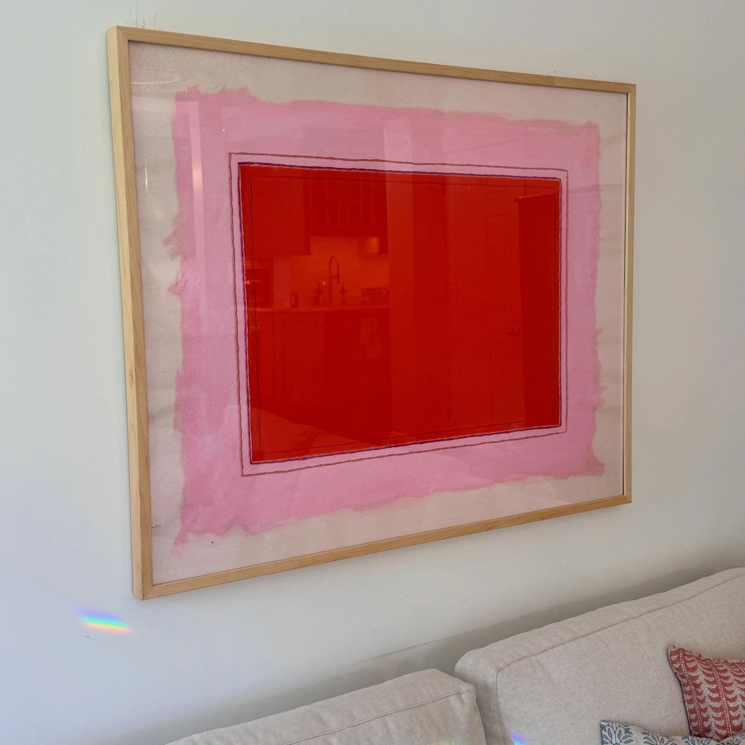 Pretty AND Pink

🔸 Large Framed Emily Keating Snyder Print
.
.
.
.
.
#emilykeatingsnyder
#artmakestheroom 
#livecolorfully 
#artathome