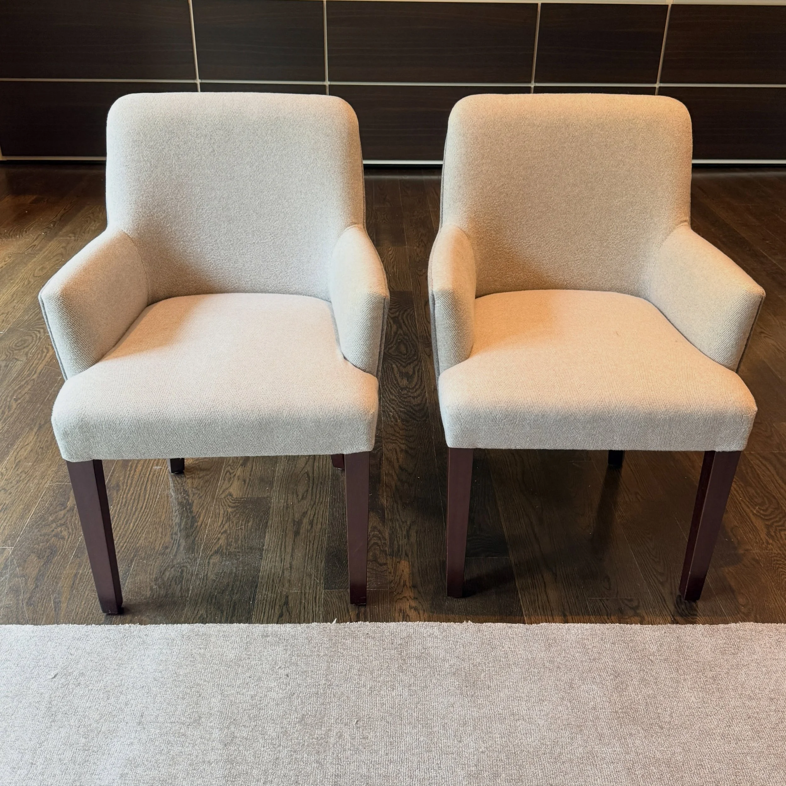 The perfect collaboration:
@georgesmithfurniture
@loropiana
.
.
.
.
.
.
#luxuryconsignment
#bespokechairs
#luxuryfurniture