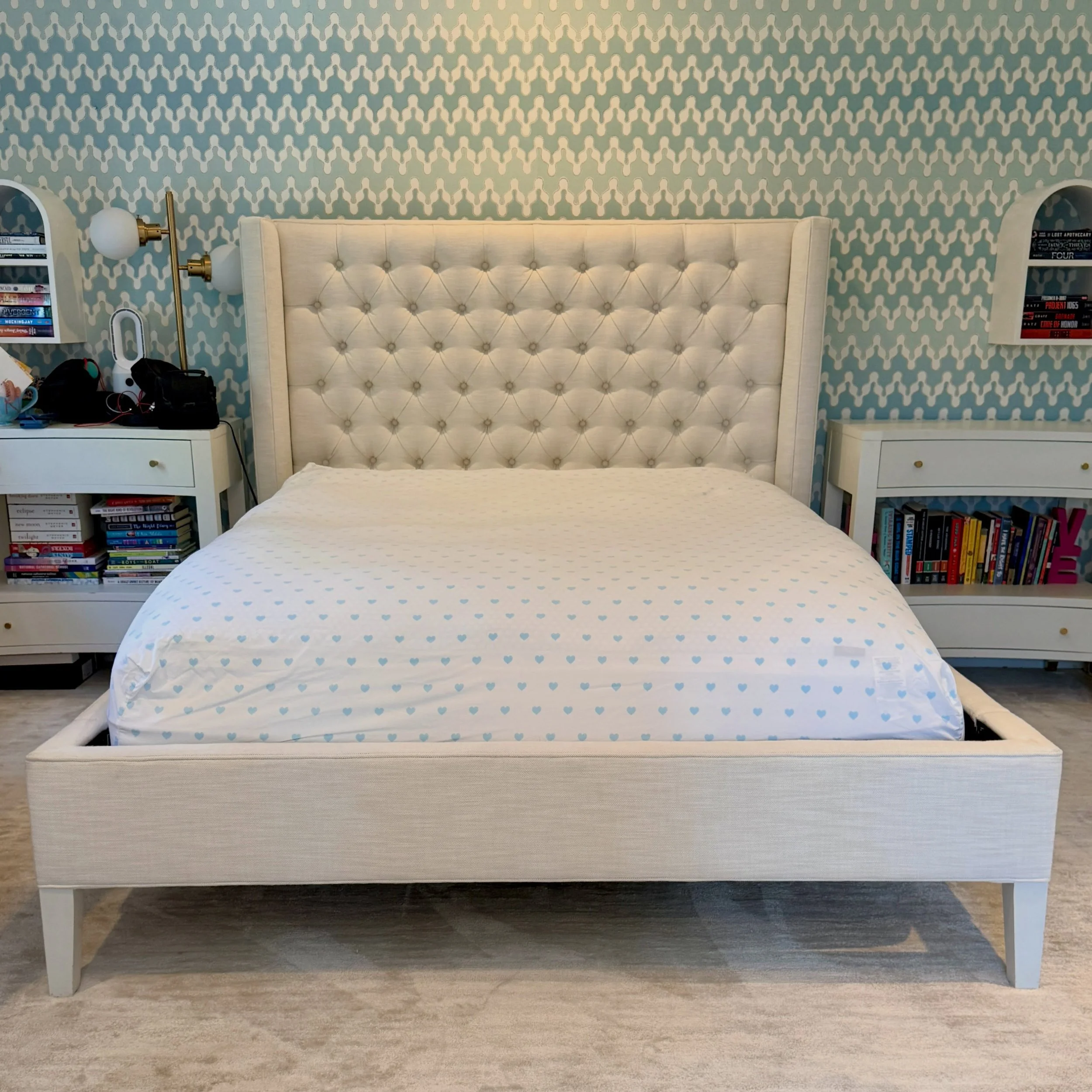 Sweet Bedroom Suite
🔸Serena &amp; Lily Queen Tall Tufted Broderick Bed
🔸Modern History Concave Two Drawer Nightstand; 2 available
.
.
.
.
.
#serenaandlily 
#modernhistoryfurniture 
#serenaandlilystyle 
#curatedconsignment