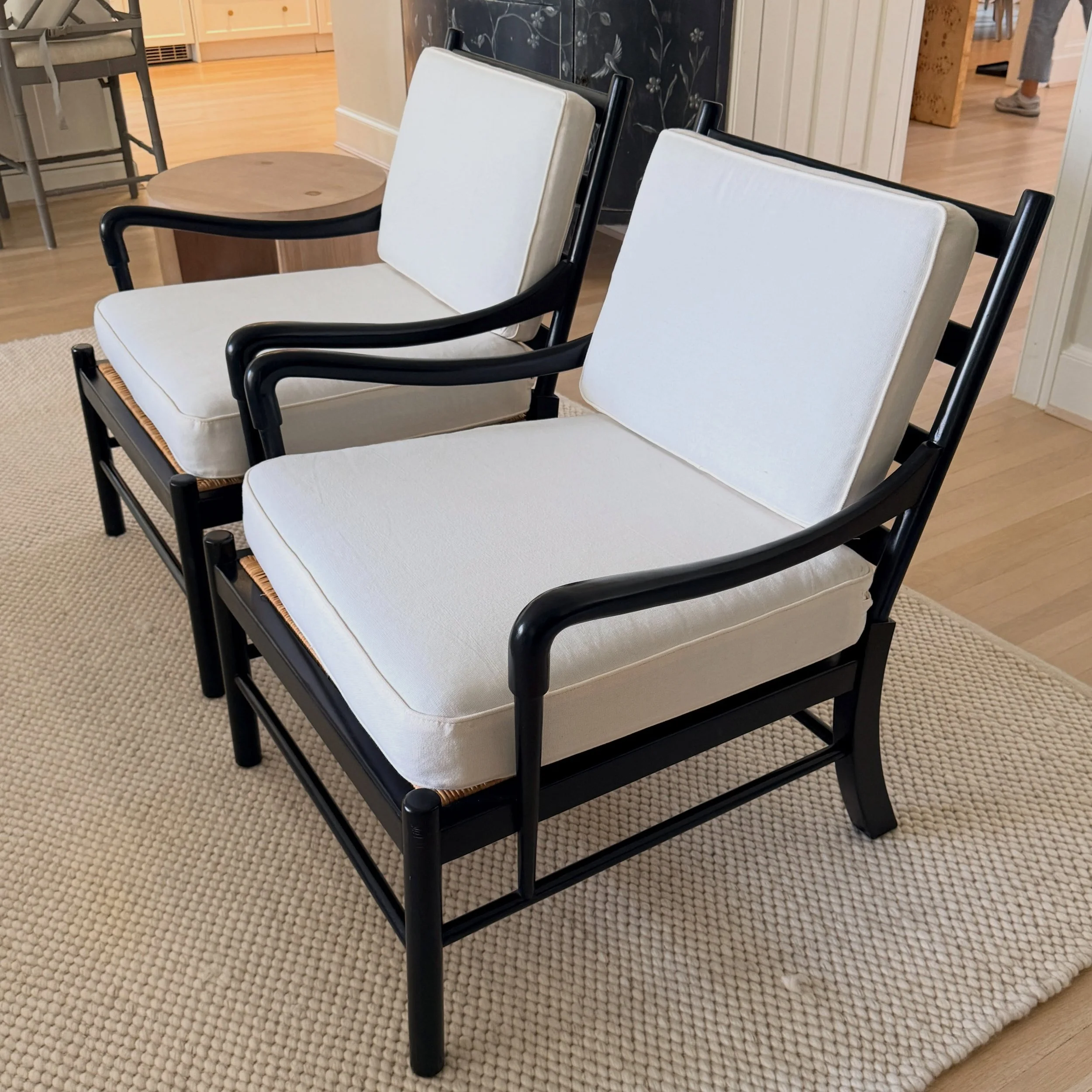 We&rsquo;re bringing ladder back.
.
.
.
.
.
#ladderbackchair
#organicmodern 
#pairofchairs
#curatedconsignment