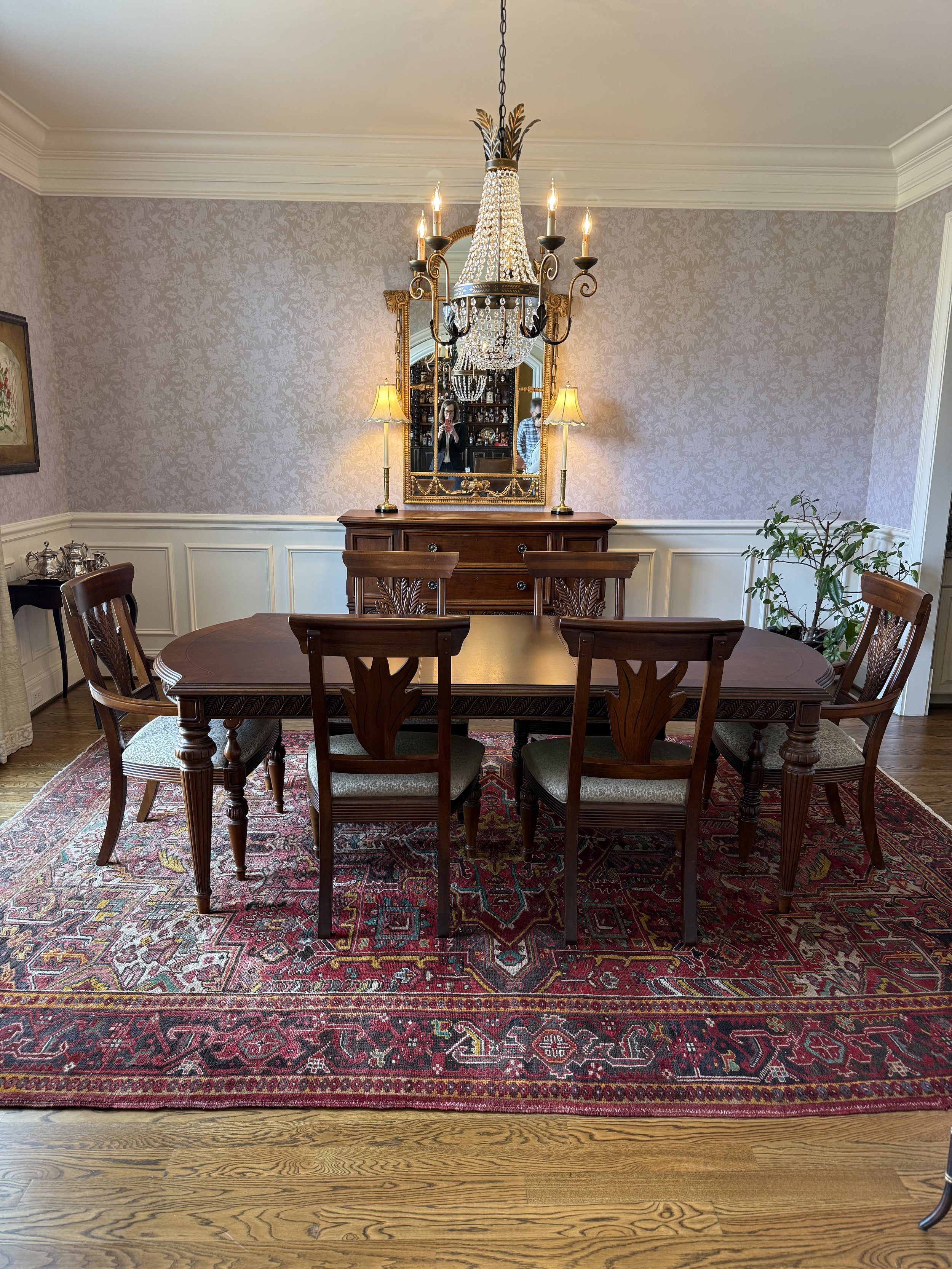 Acanthus Leaf Dining Table and Chair Set - NASHVILLE