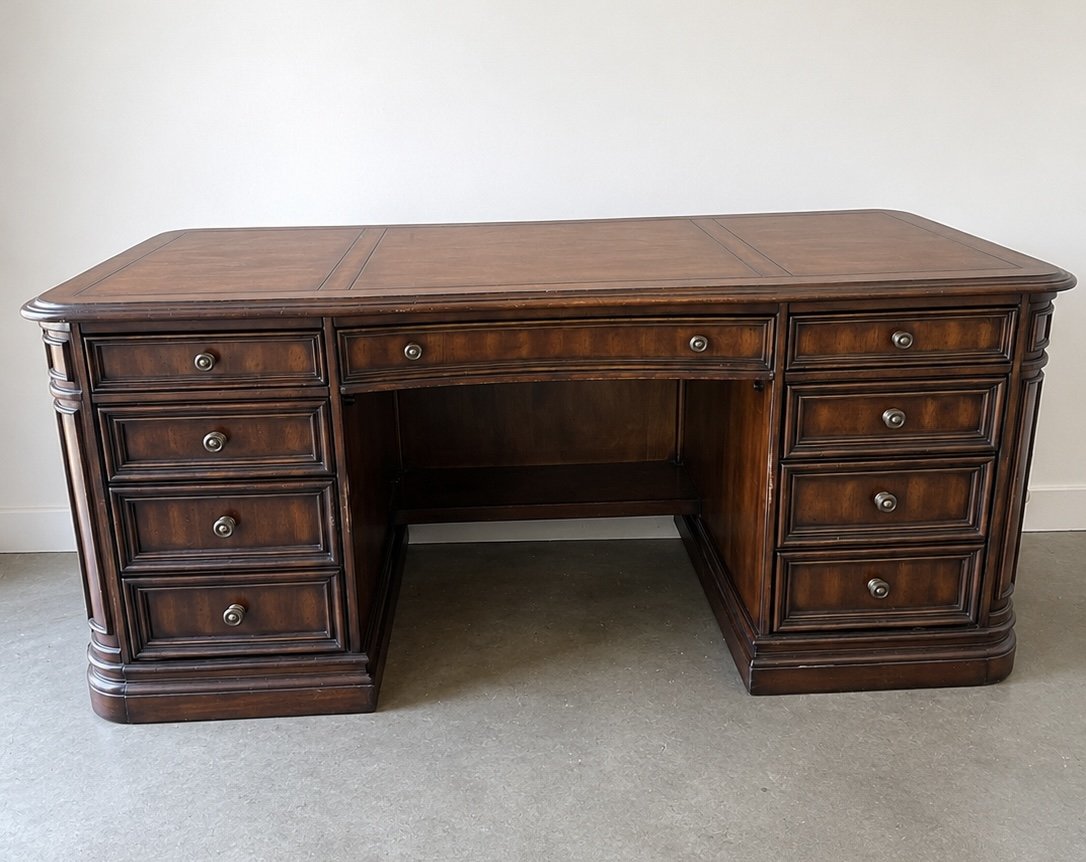 Mahogany Pedestal Desk - NASHVILLE
