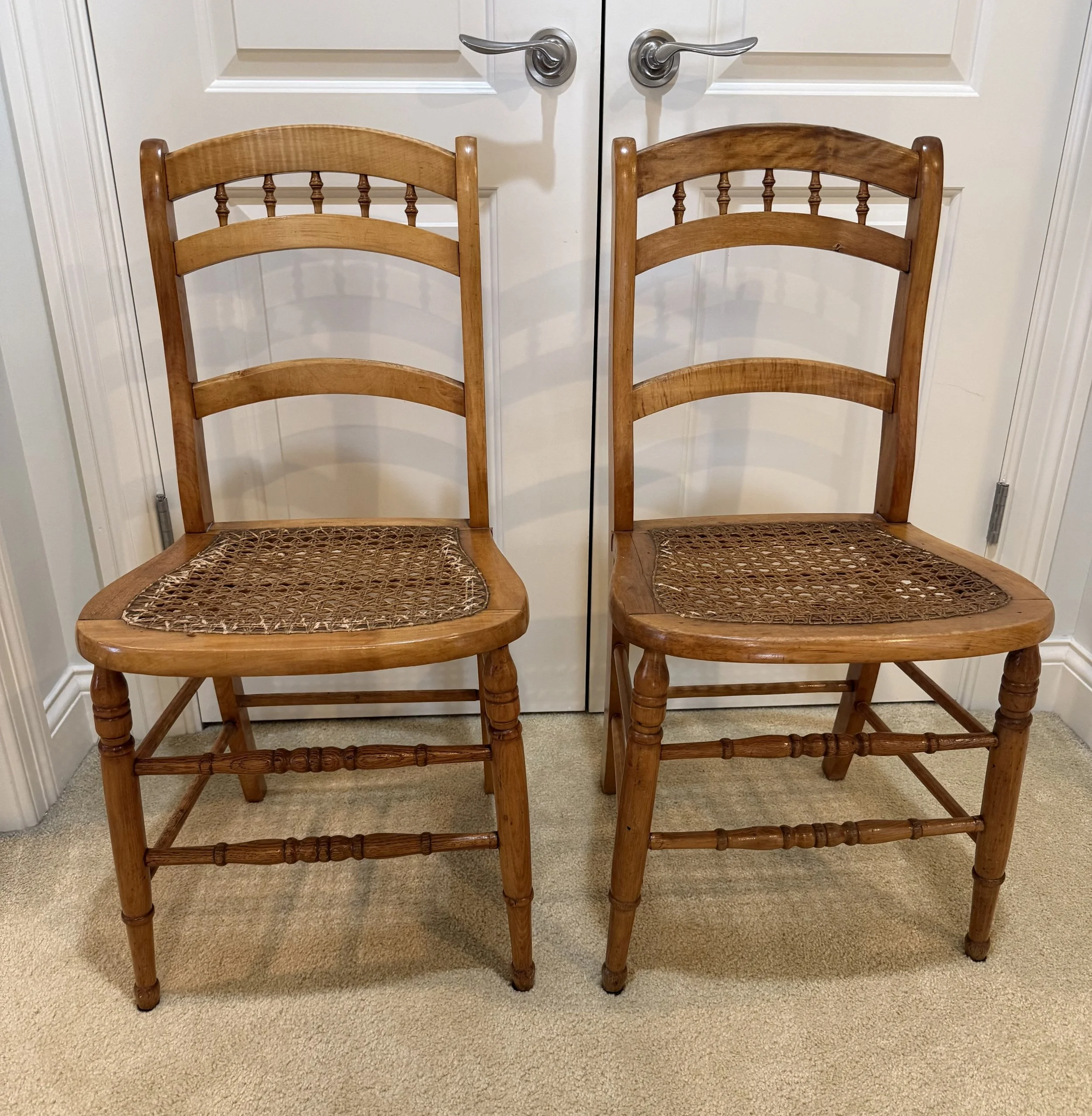 Pair of Ladderback Chairs - NASHVILLE