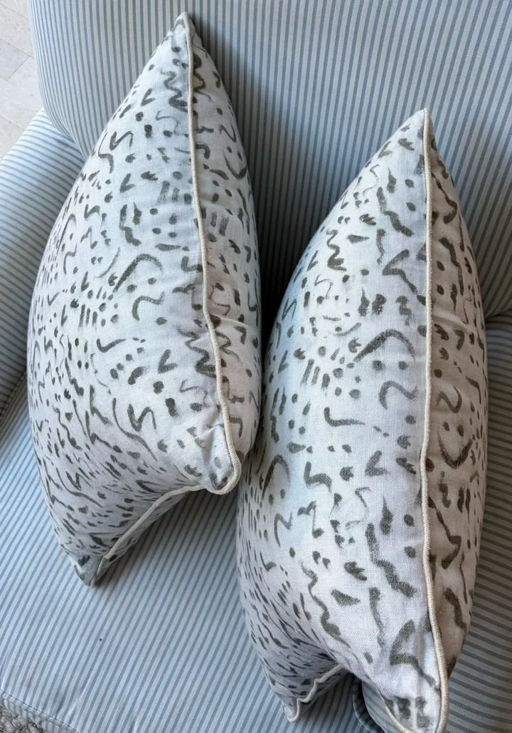rvaabstractpillowpair3.jpeg