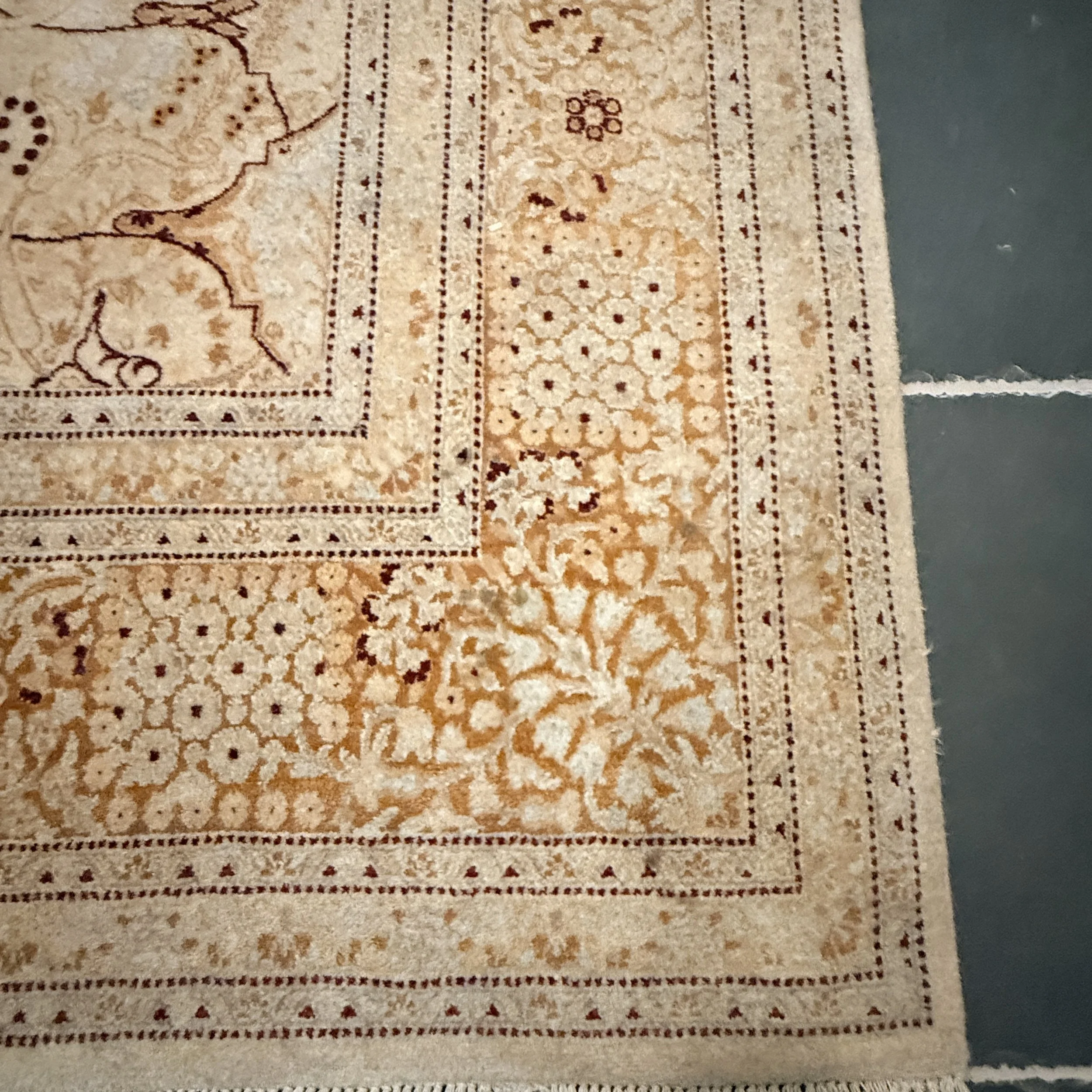Traditional Tabriz Hand Knotted Rug (6x9)