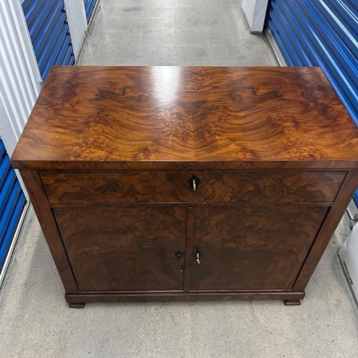 1%3A2+cabinet+4.jpg