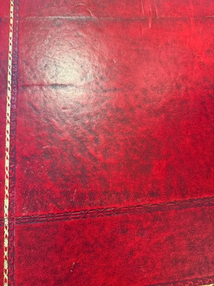 desk 9.jpeg