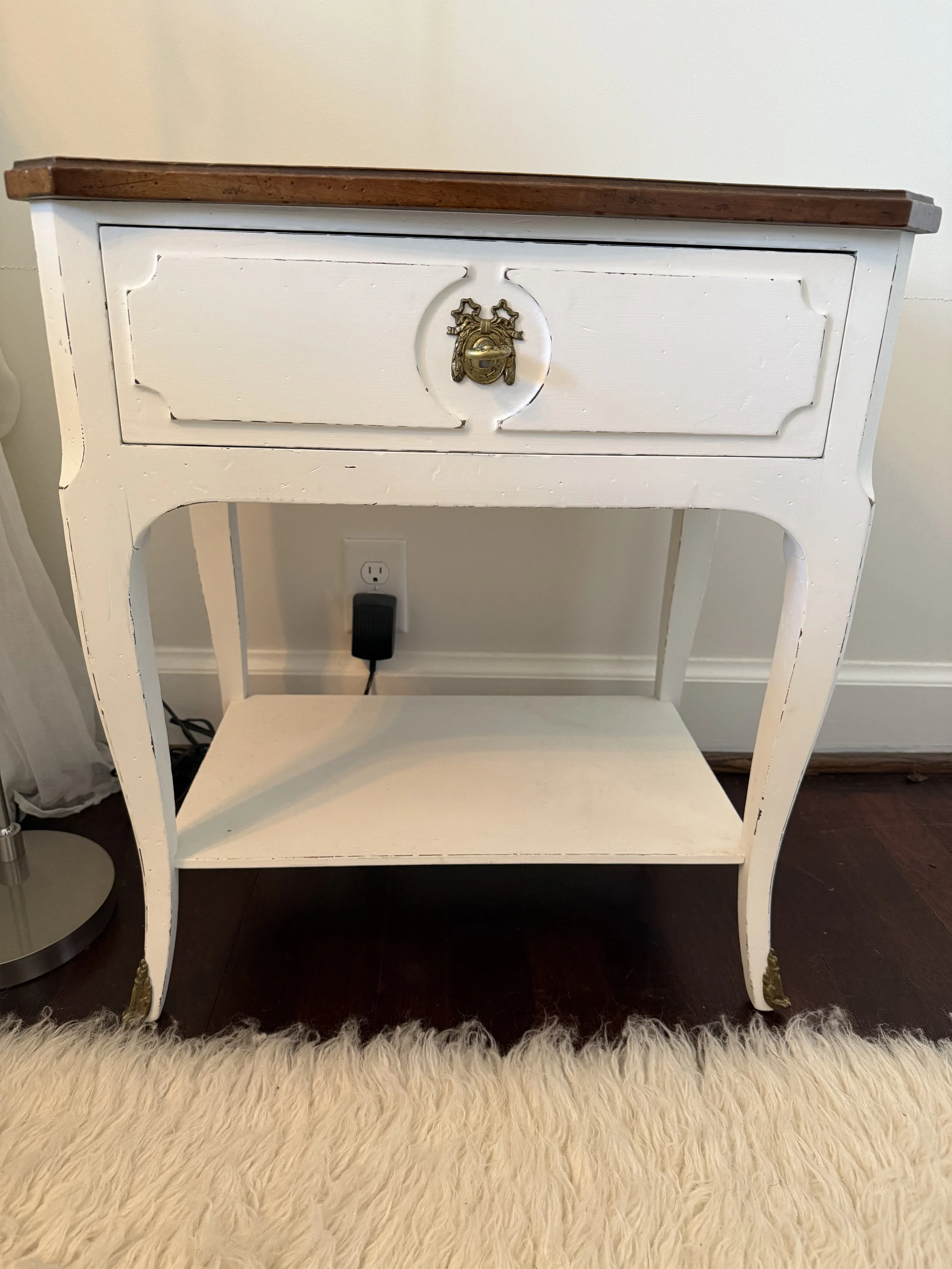 White Painted Side Table with Wood Top by Bodart - NASHVILLE