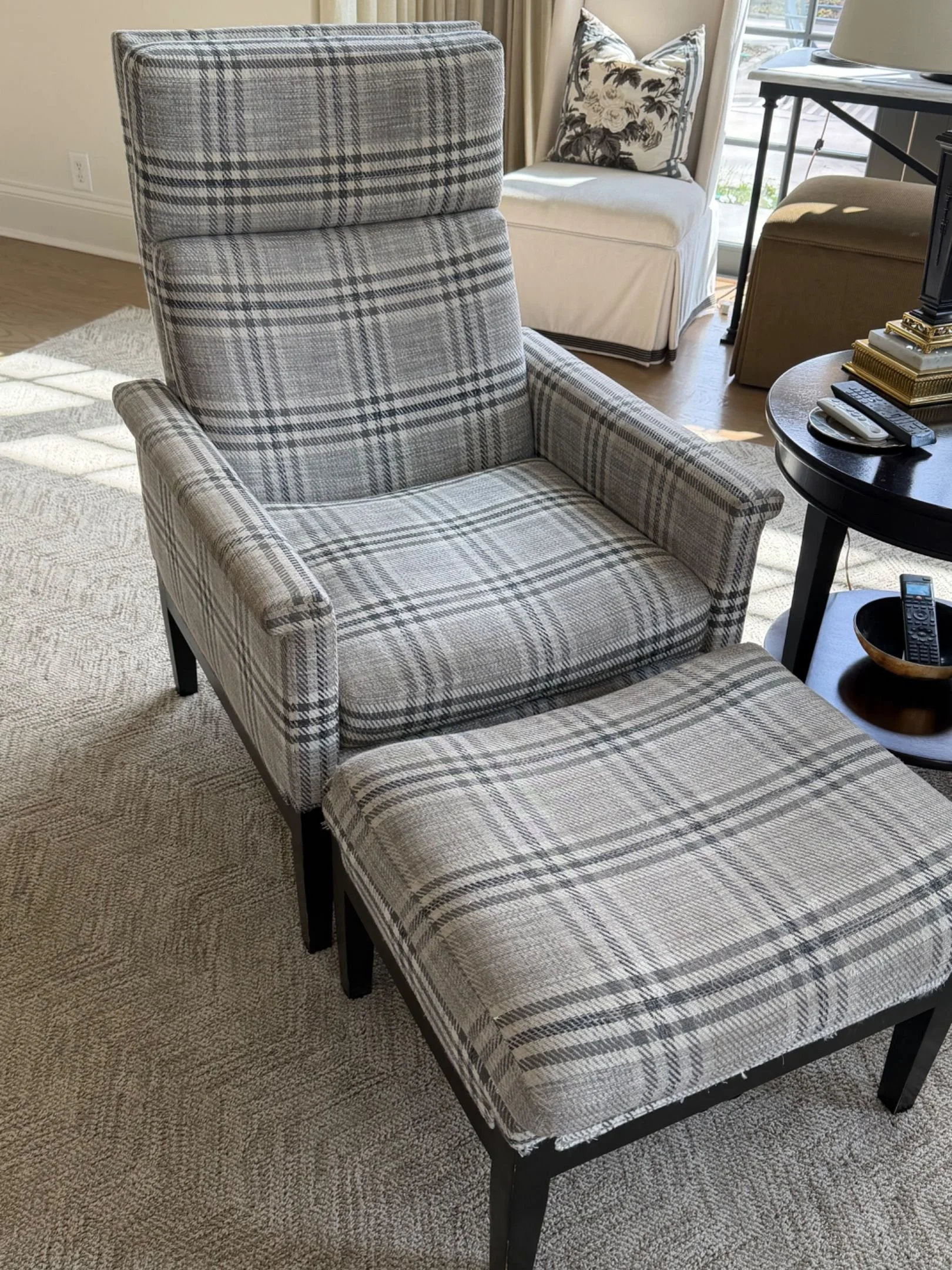 Reclining Armchair by Hickory - NASHVILLE