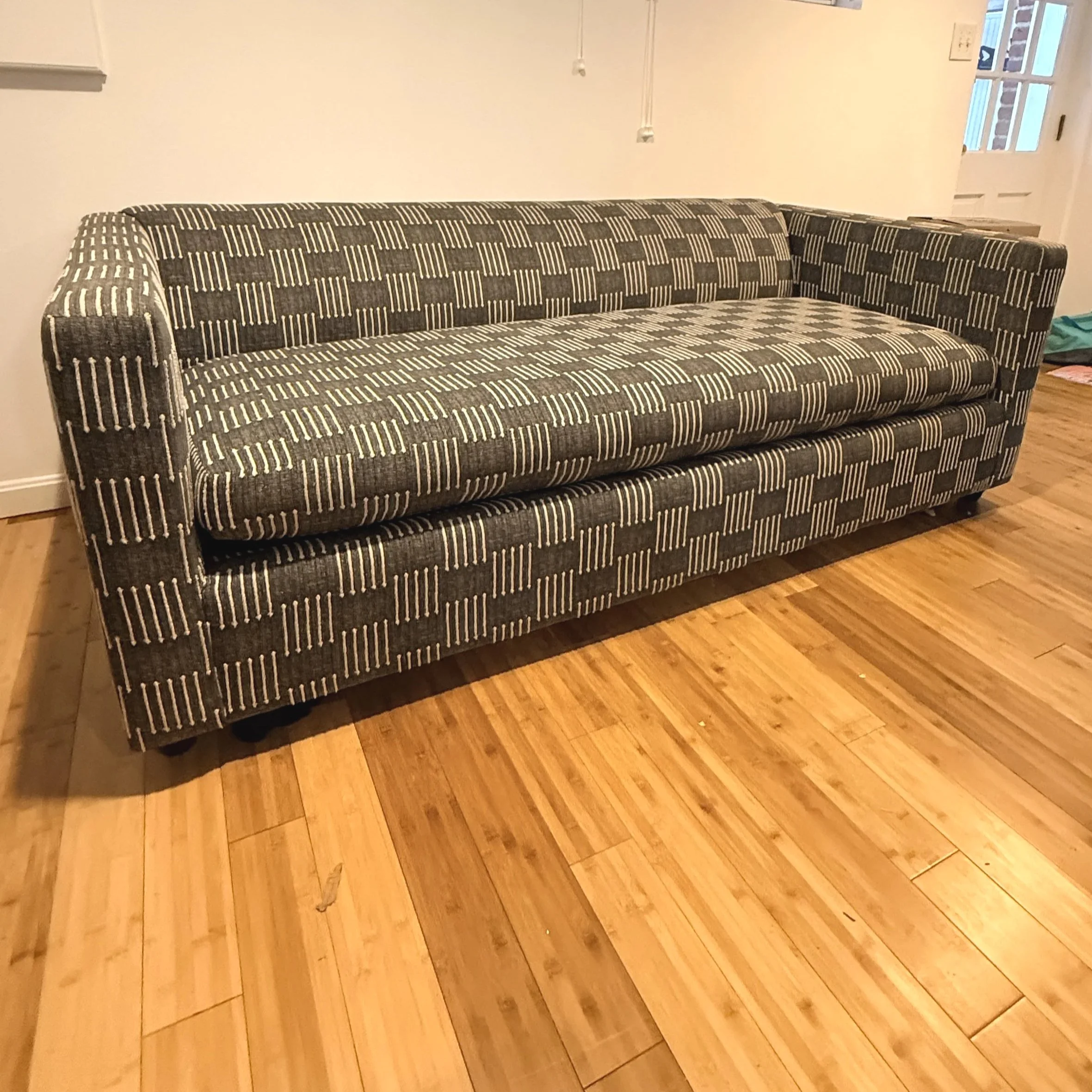 Textured Woven Sofa with Queen Sleeper