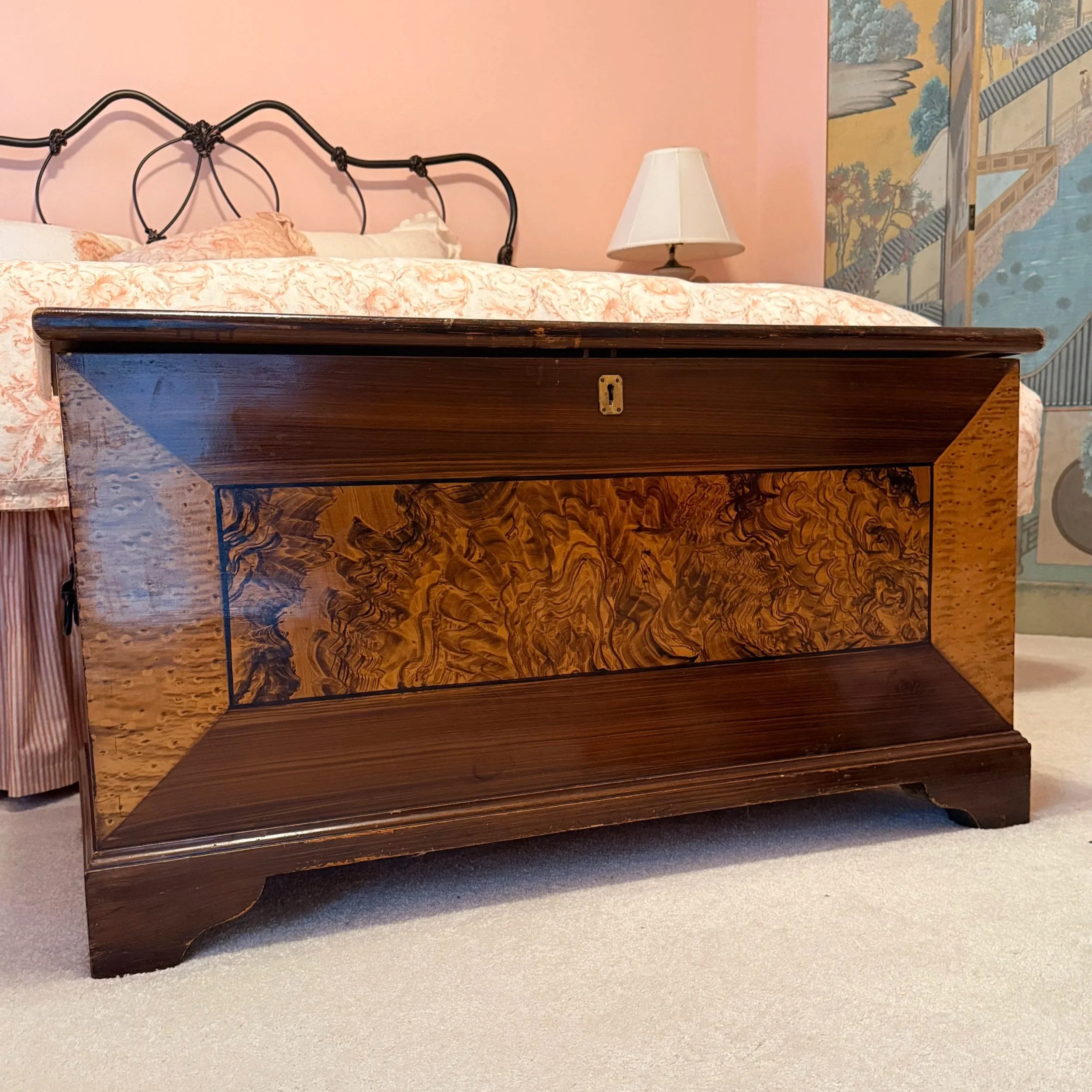 Large Burled Wood Storage Chest - NASHVILLE