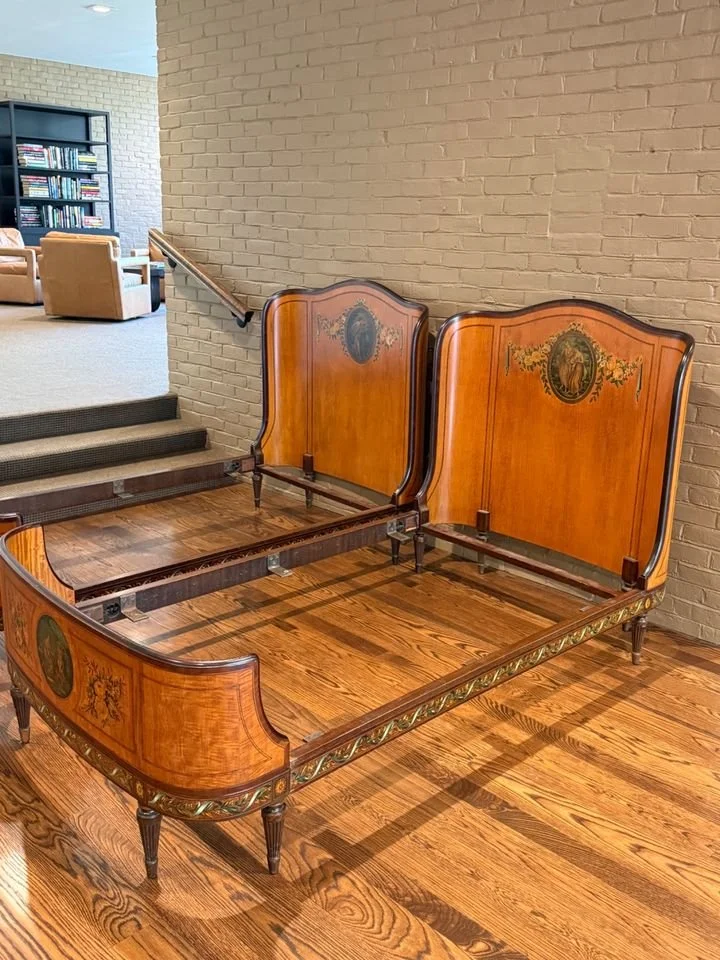 Pair of Antique Louis XV Painted Wood Beds - NASHVILLE