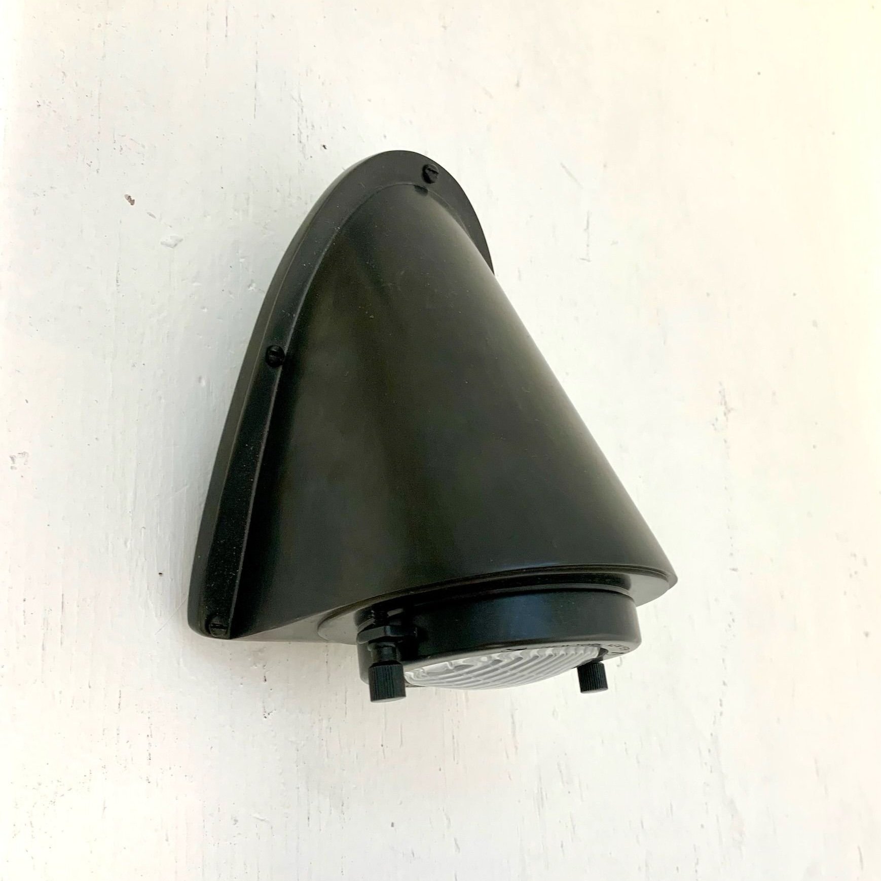 Grant+Sconce+2.jpg