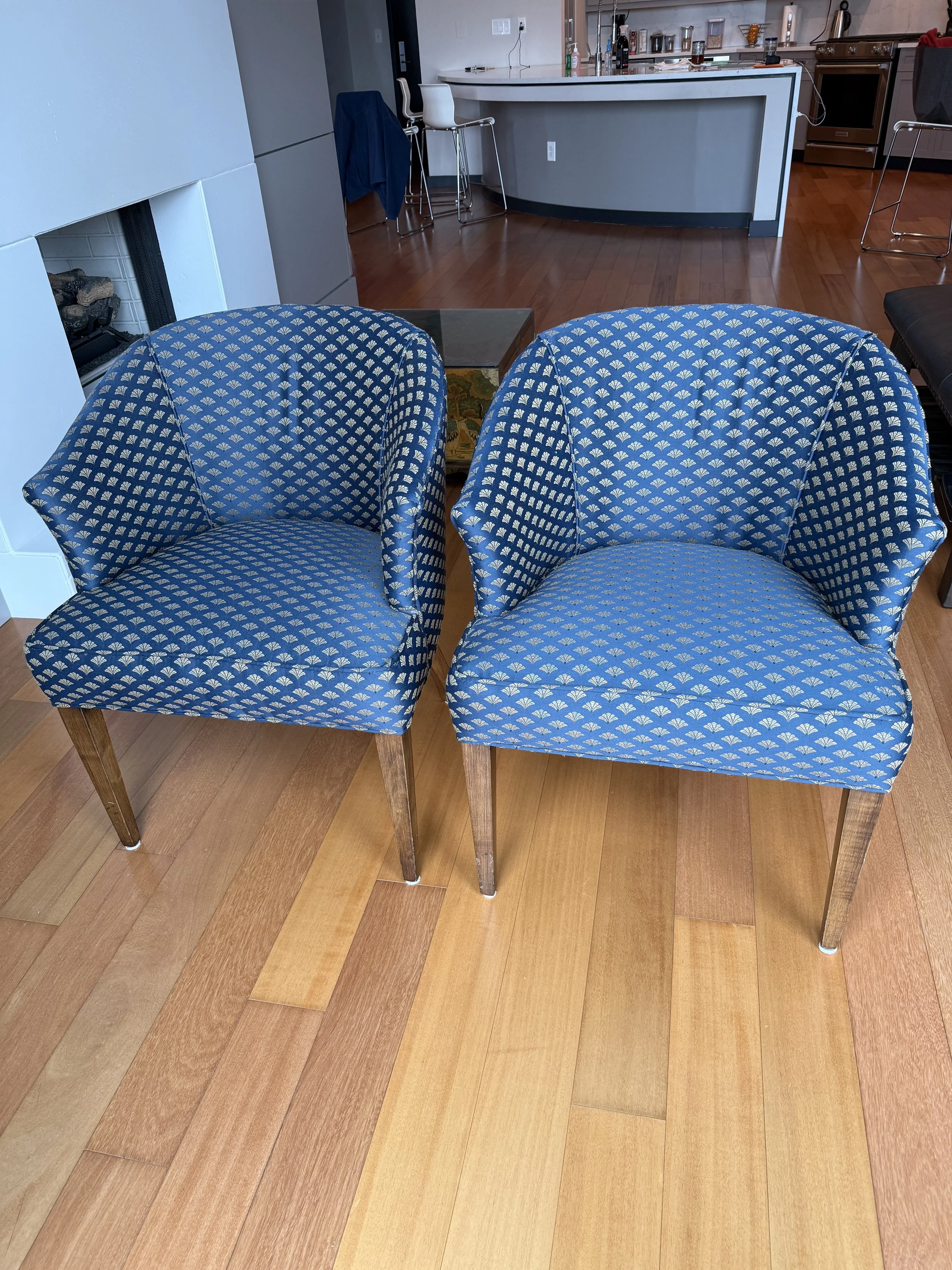Pair of Small Barrel Back Chairs - NASHVILLE