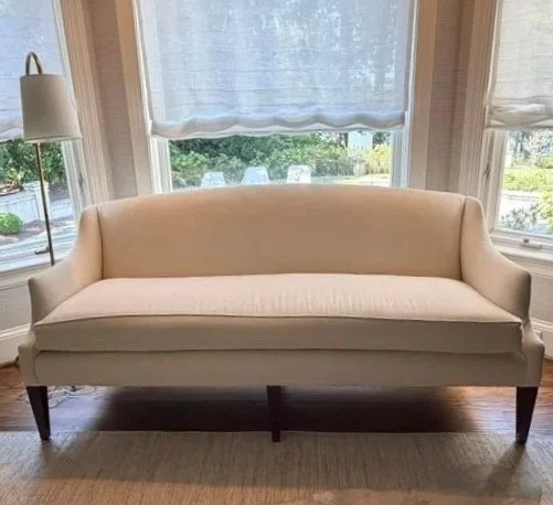 polly+settee.jpg