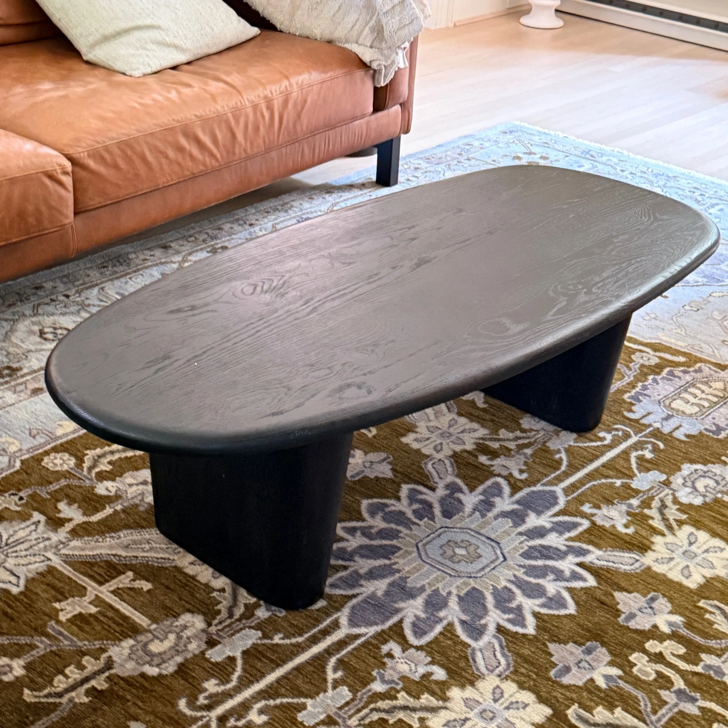 Lulu and Georgia Lagos Table