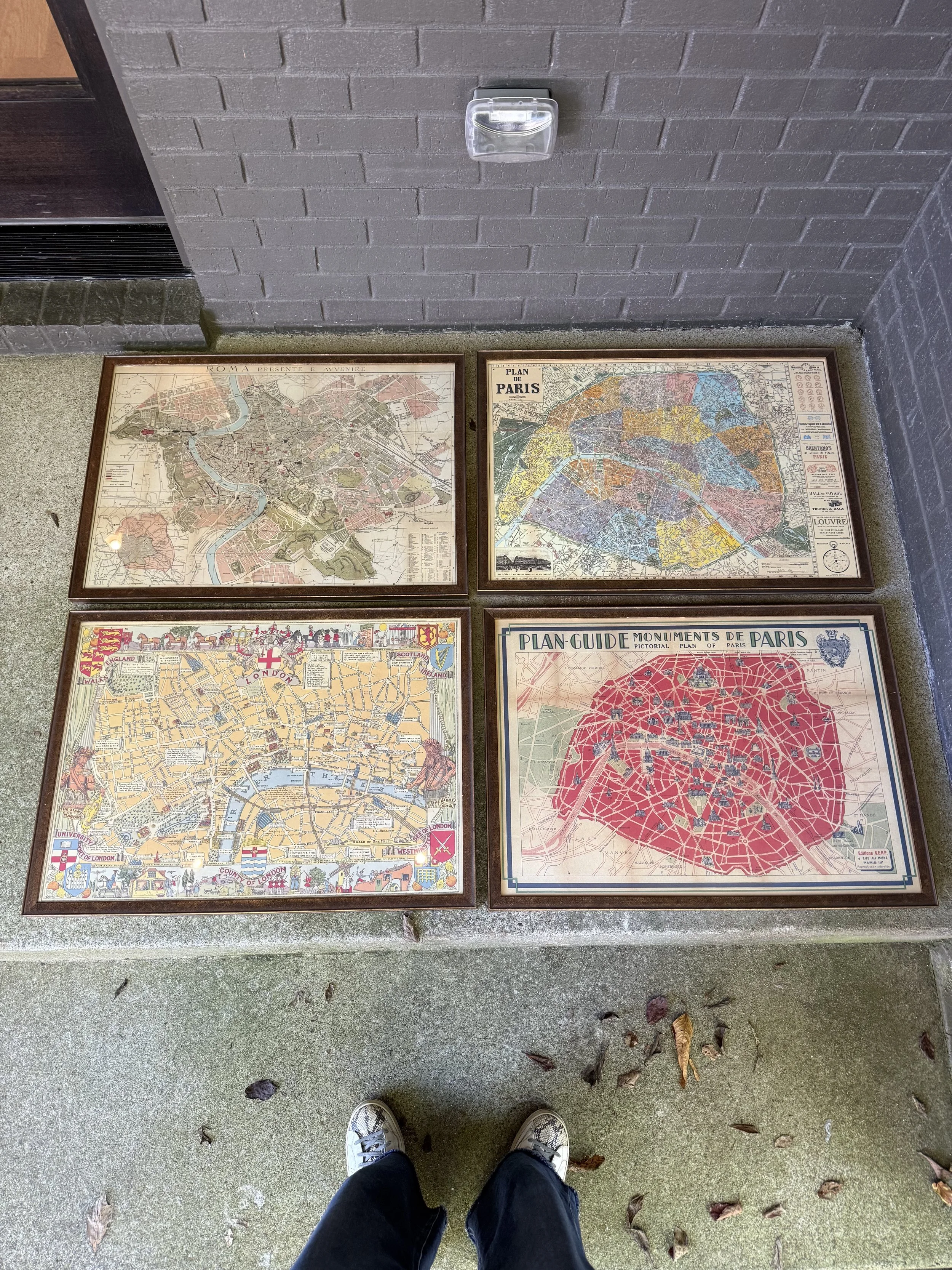 Set of 4 Framed European City Maps - NASHVILLE