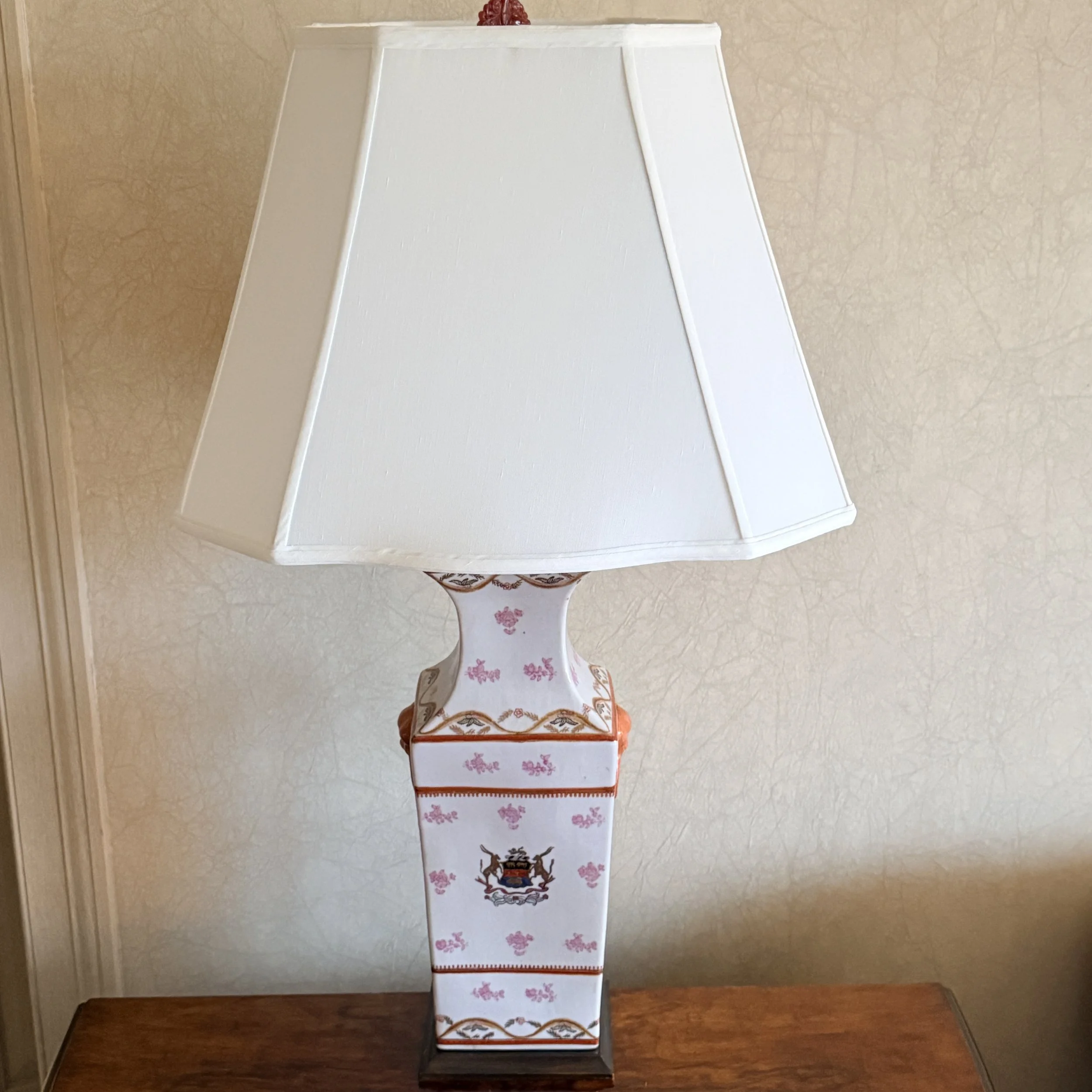 Crested Porcelain Lamp