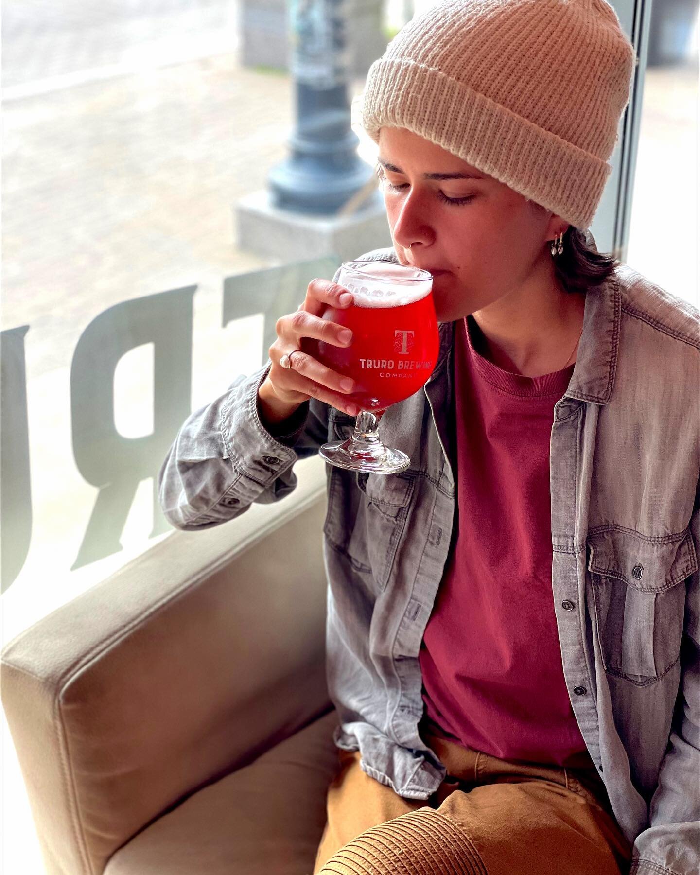 Laurel sipping our new BBW Sour! This is a Blueberry Berliner Weisse made with locally farmed blueberries and is a super light, refreshing and tart treat for the tastebuds.