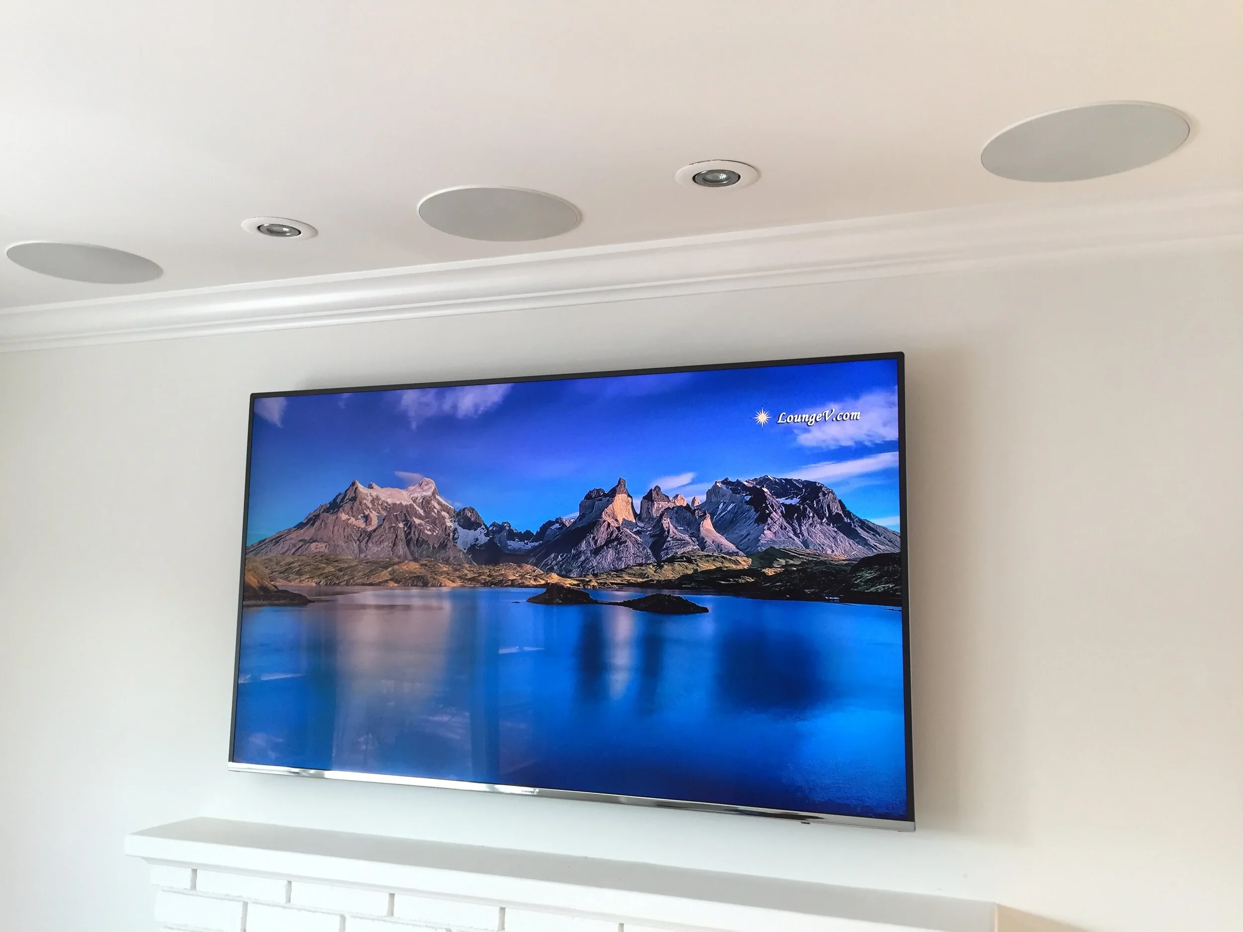 Clean and simple TV / Surround Sound system (Stamford, CT)