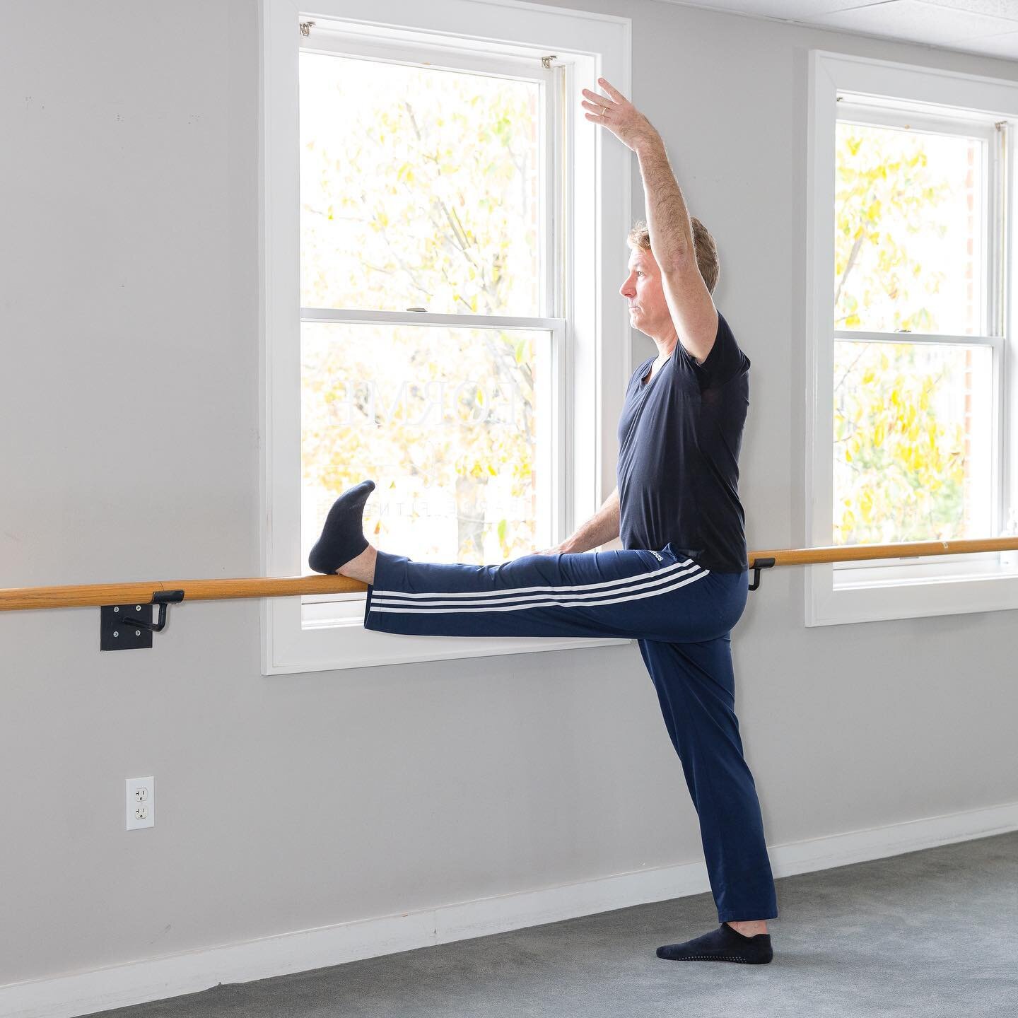 Been sitting or driving all week? Never miss an opportunity to move your body, and treat yourself at the barre this weekend with our all-star teachers! ✨

Even moving your body for 10 minutes is proven to be beneficial to your mind, body, and soul 💕