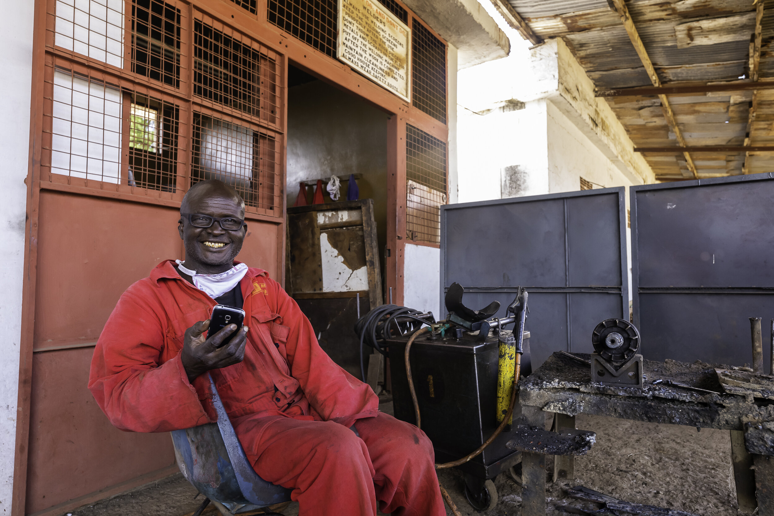  Maurice A, 63, works in the engineering department as a welder. He joined the factory in 1976, and has worked there for 45 years. He is a first-time wearer and was most excited aboout his ability to read text messages from his mobile phone.  