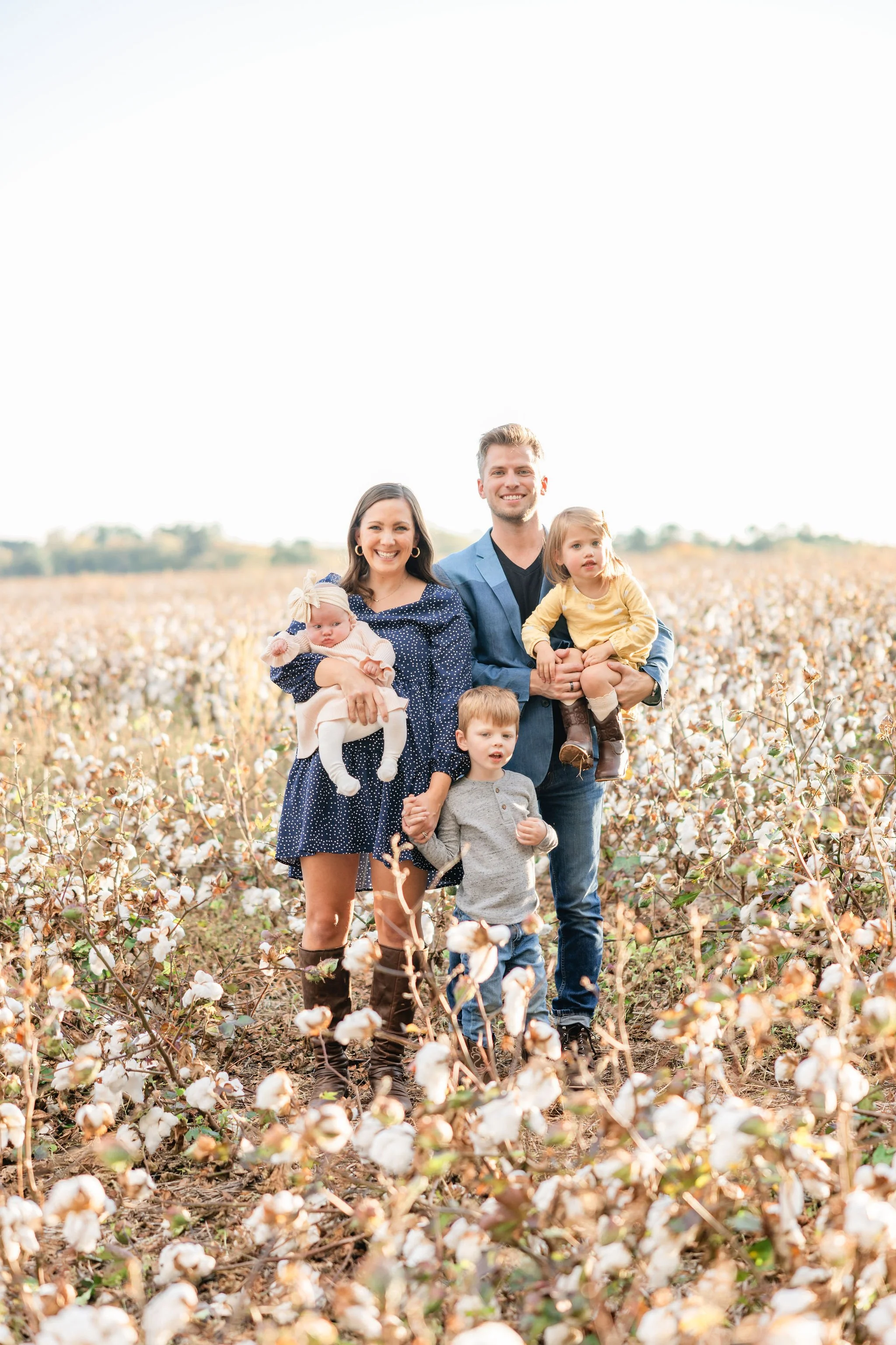 Fall2023FamilyCottonFields-5284.JPG
