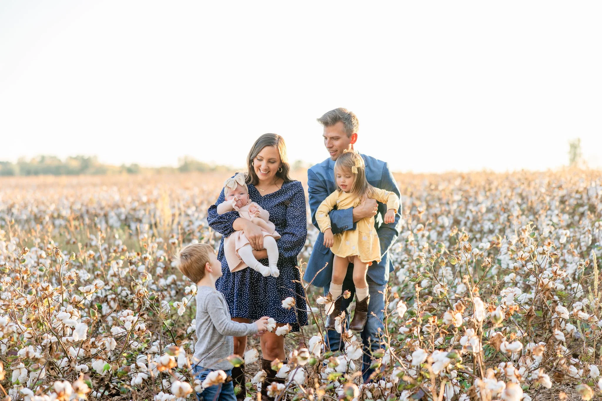 Fall2023FamilyCottonFields-6320.JPG