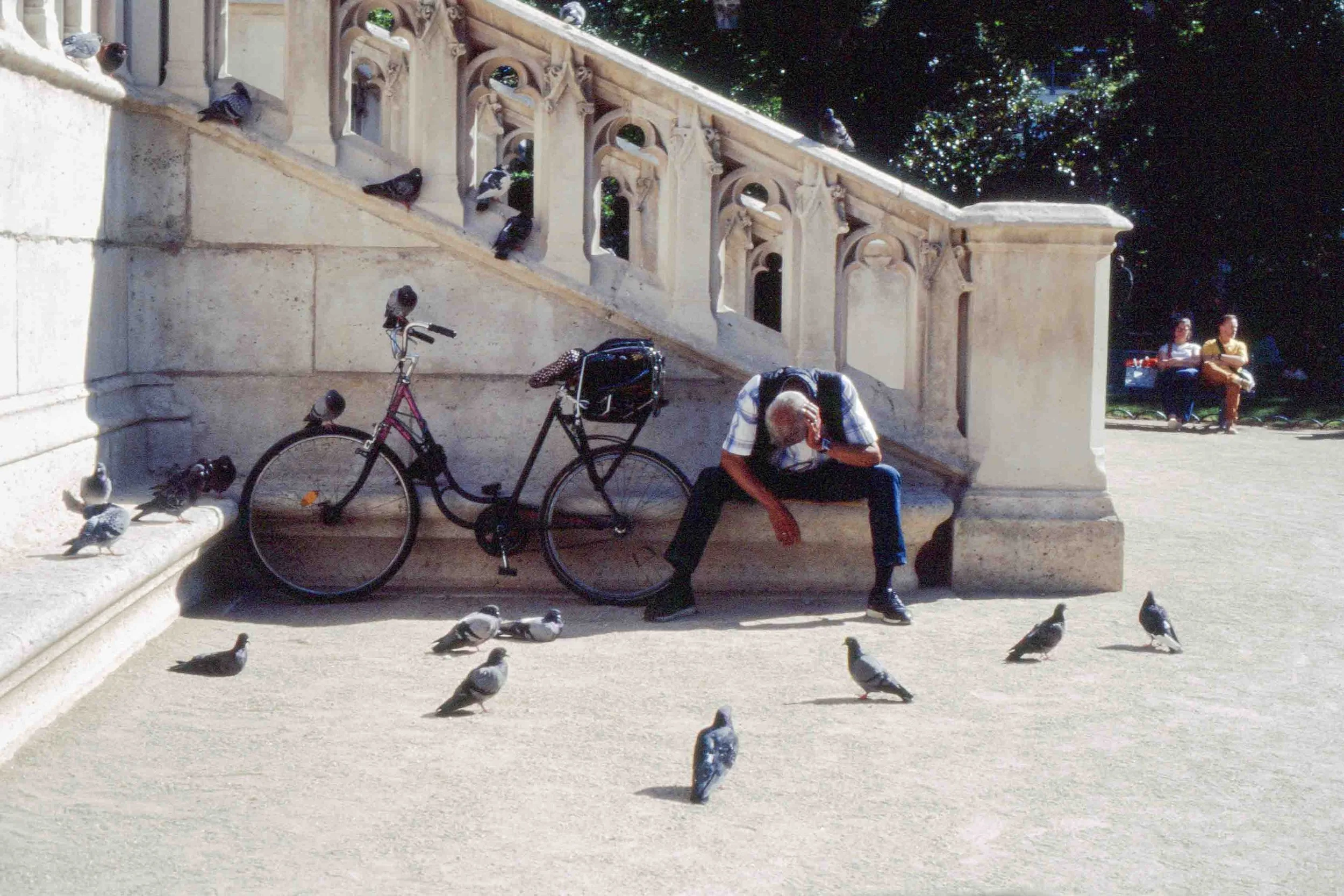Paris, 2022.