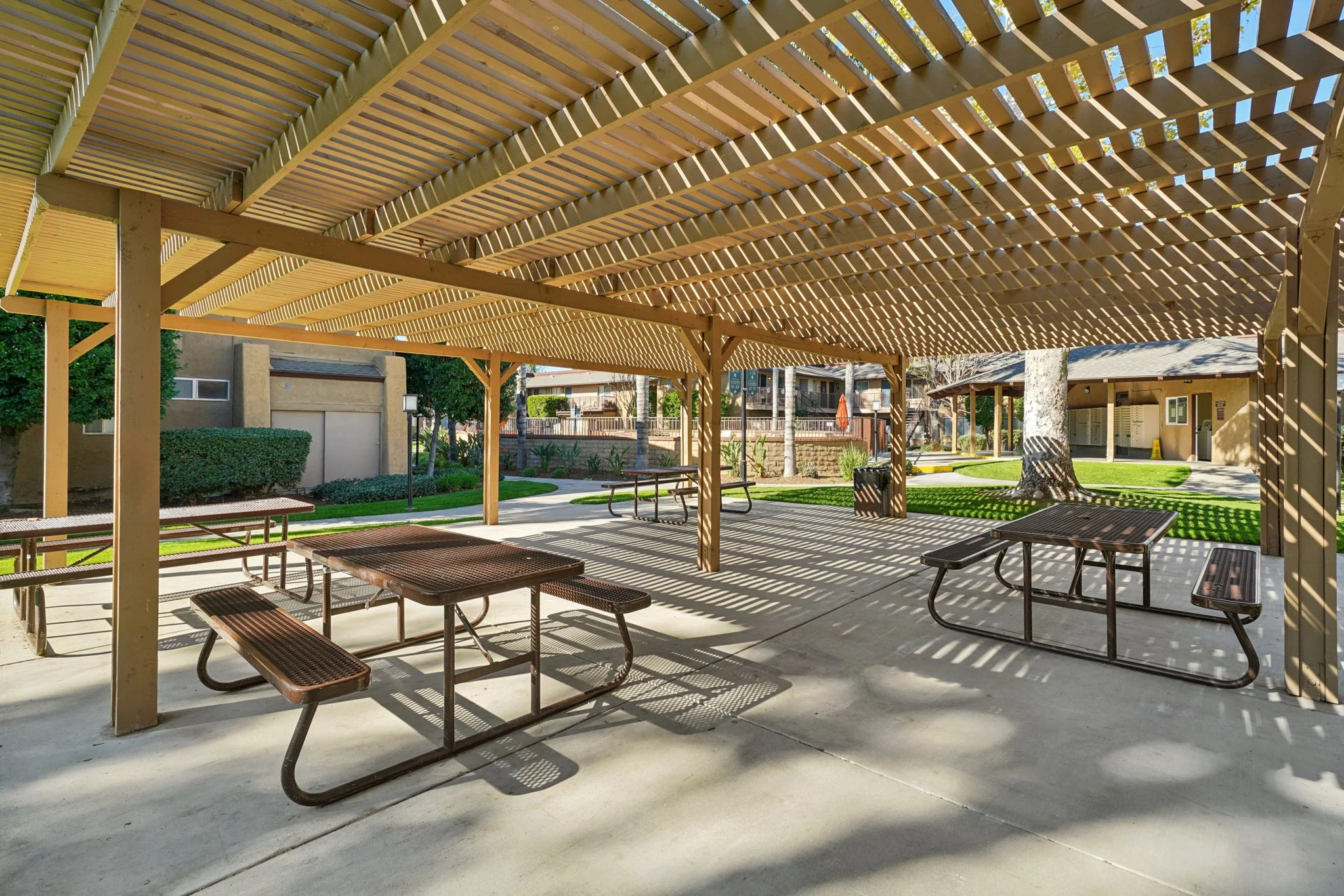 92-web-or-mls-La Sierra Ave-1112-905.jpg