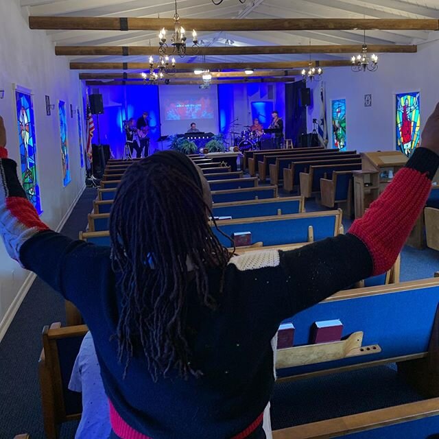 We are still worshiping our King!