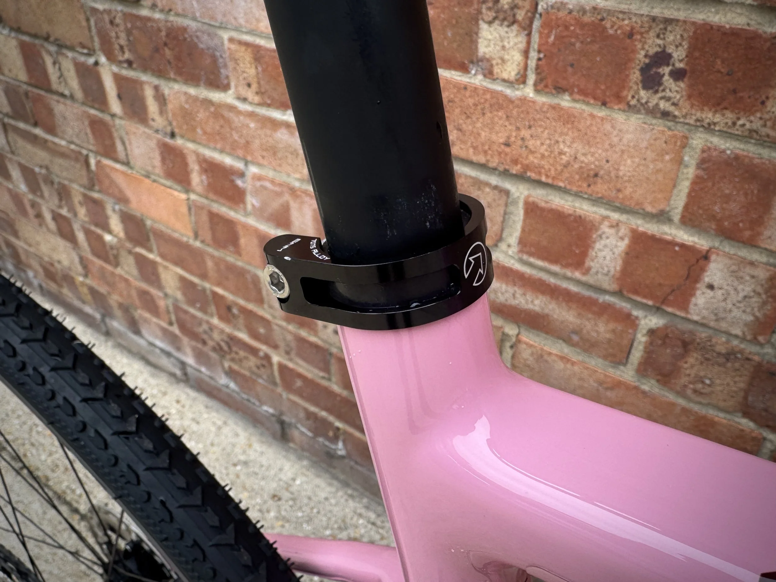 forwards_cx_cyclocross_bike_2025-2026_GRX_827_wireless_update_005.jpeg