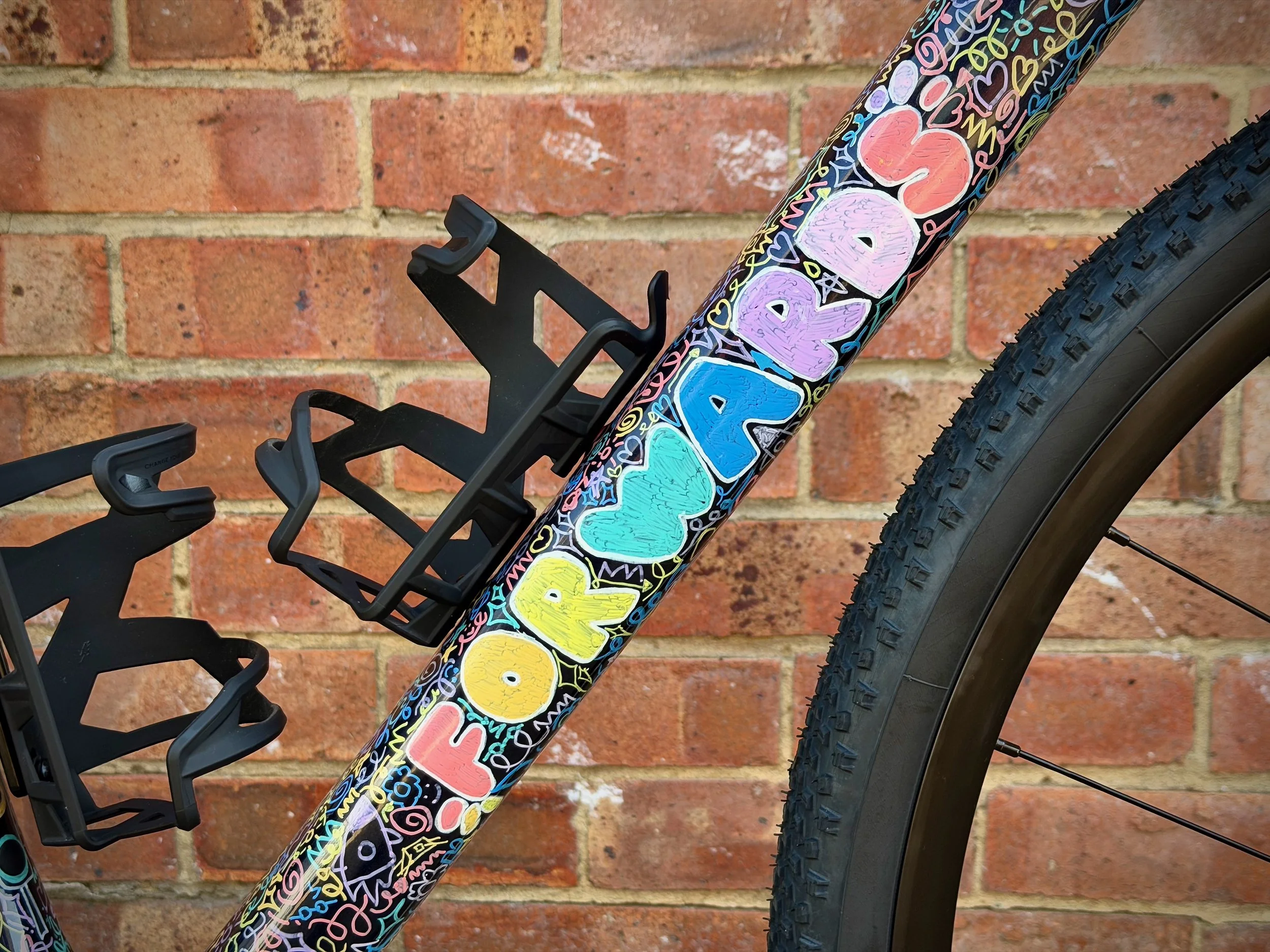 forwards_cycling_gr20_custom_gravel_bike_build_penny_1_doodle_paint018.jpeg