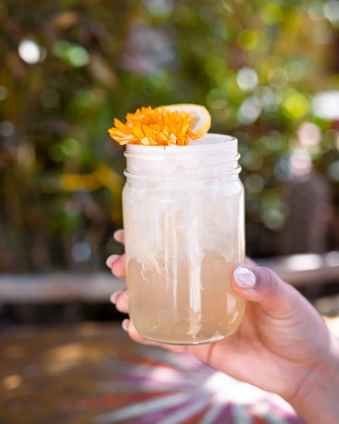 FEED THE BLOCK 🍴🔥

@parkonfremont is bringing the goods with:
🍹 Toasted Mellowade
🌽 Corn dogs
🍟 Funnel cake fries

Fuel up before the FREE @feedtheblocklv party with @marshmello!