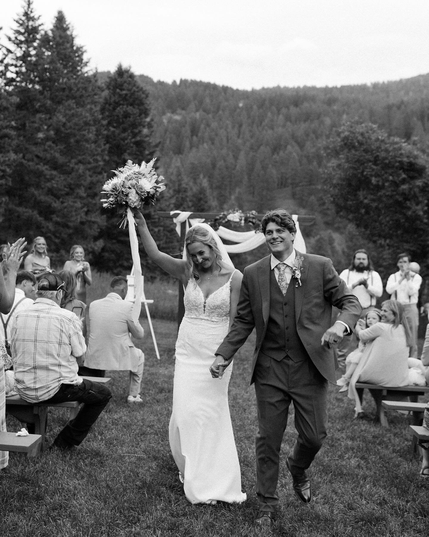 THE STEINBEISSER&rsquo;S ❤️&zwj;🔥🤠😍😭🥲🤯🥹🤪

Wowowwow am I still dreaming or was this real liiiifeeee?!!! Friday was INCREDIBLE and seeing you two light up with each other and your families was UNREAL. We are soooo happy for you two!!!! 

@nehky