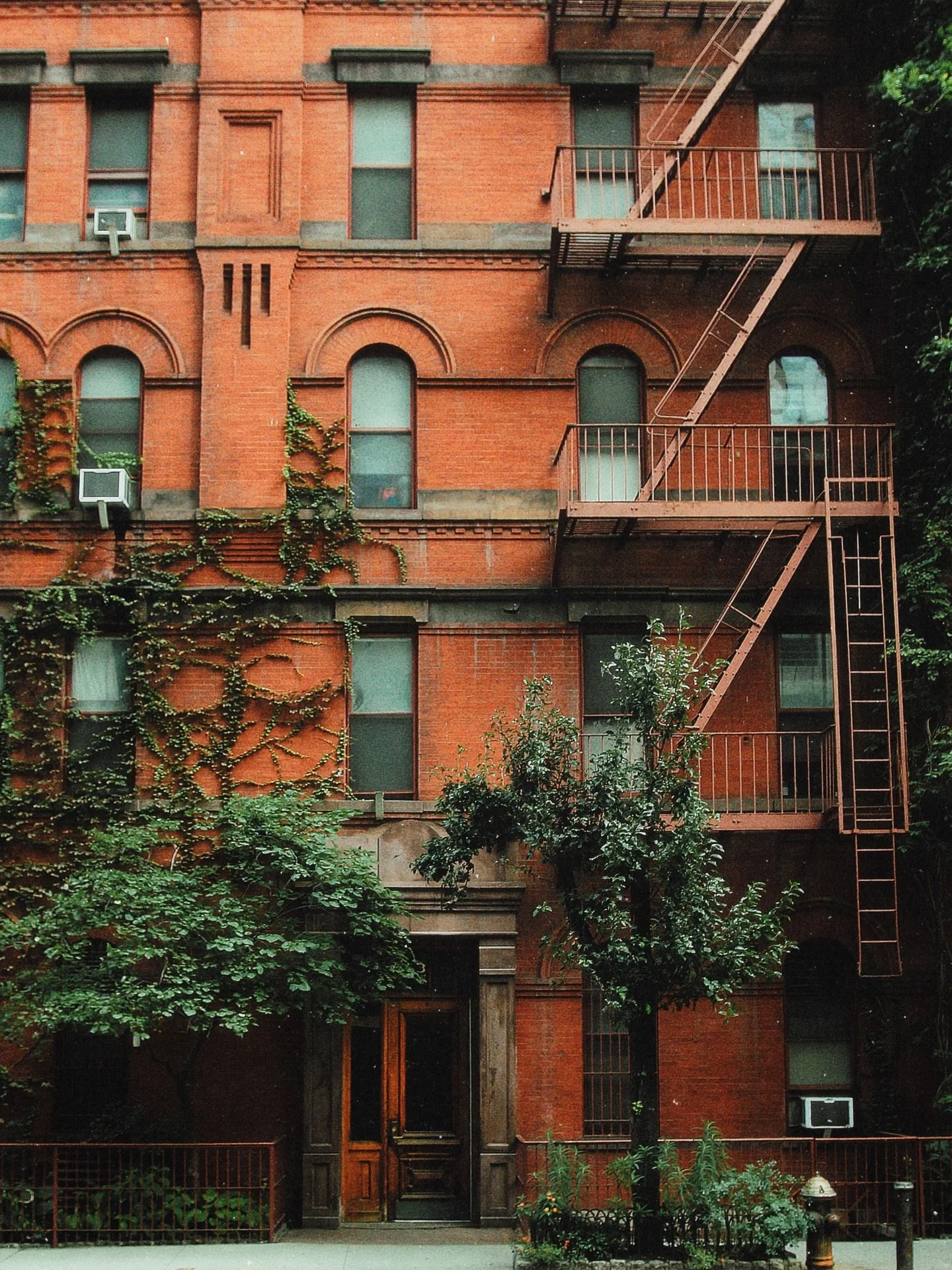 Village Halloween scenes 🦇✨