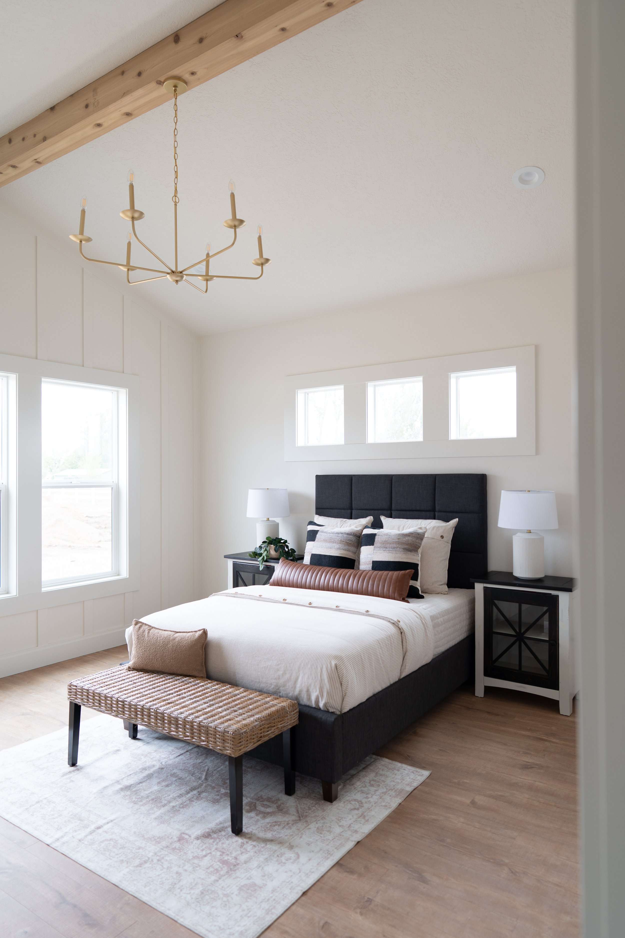 TAYLI 3_2 - bedroom.jpg