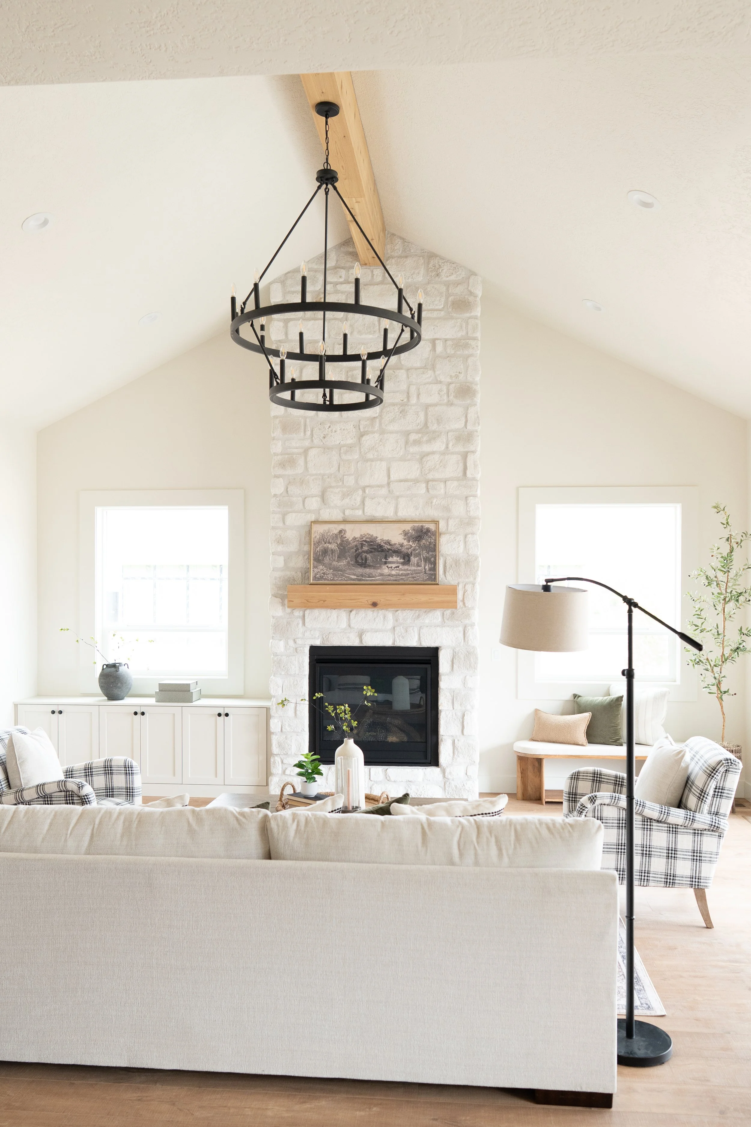 TAYLI 3_2 - living room final.jpg